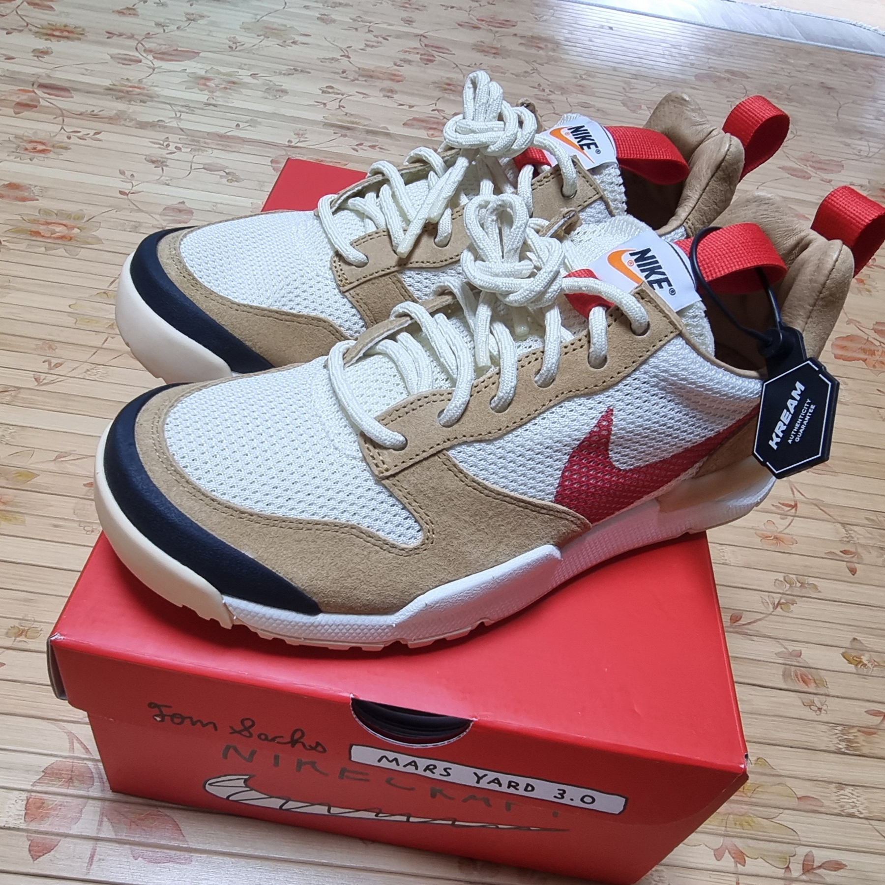 Nike x Tom Sachs Mars Yard Shoe 3.0 Space Camp 착용 스타일 - 3