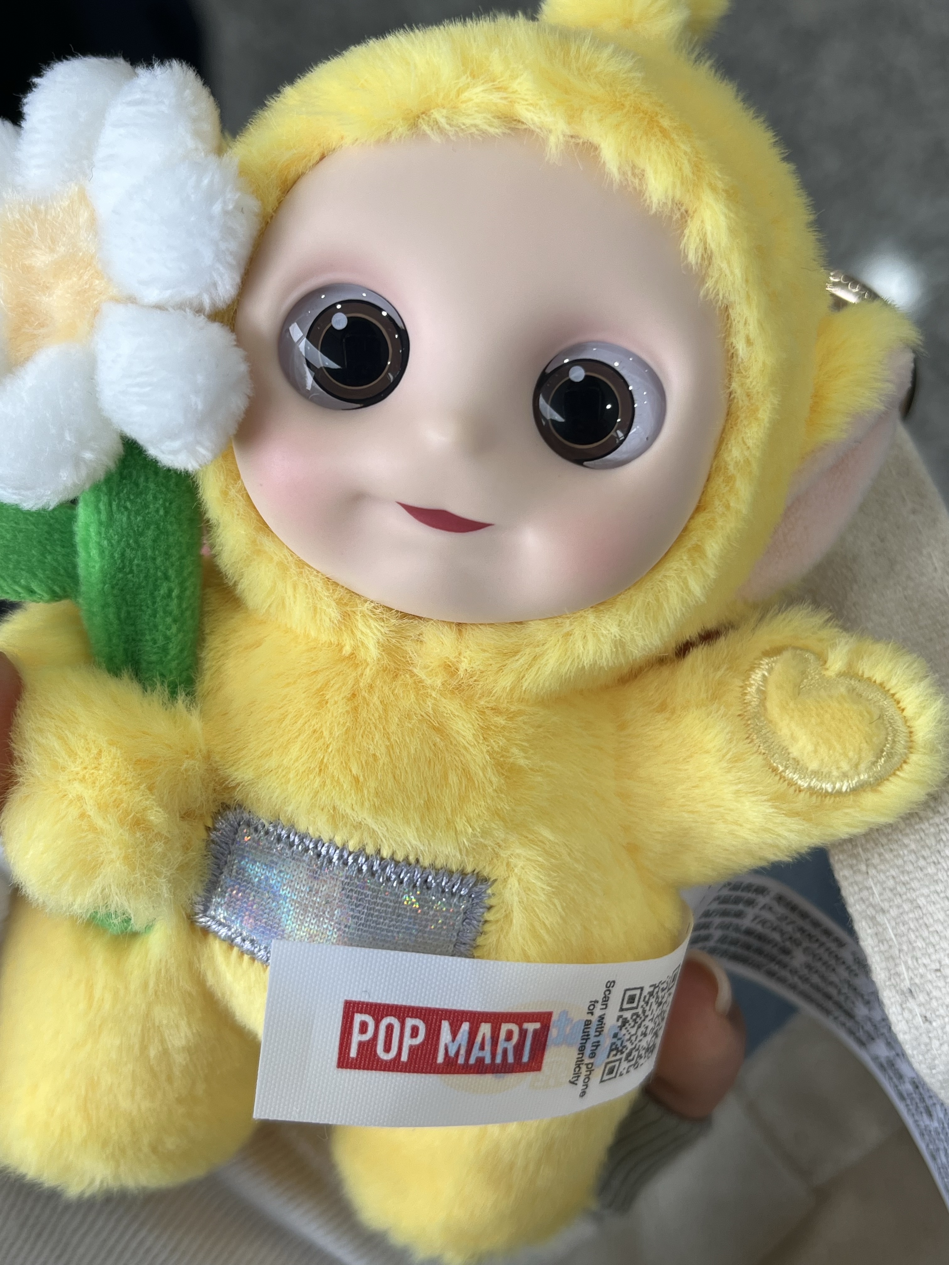 Pop Mart Teletubbies Say Hello Series Figures Sealed Case Laa Laa's Energetic Flower (Opened Case) 착용 스타일 - 1
