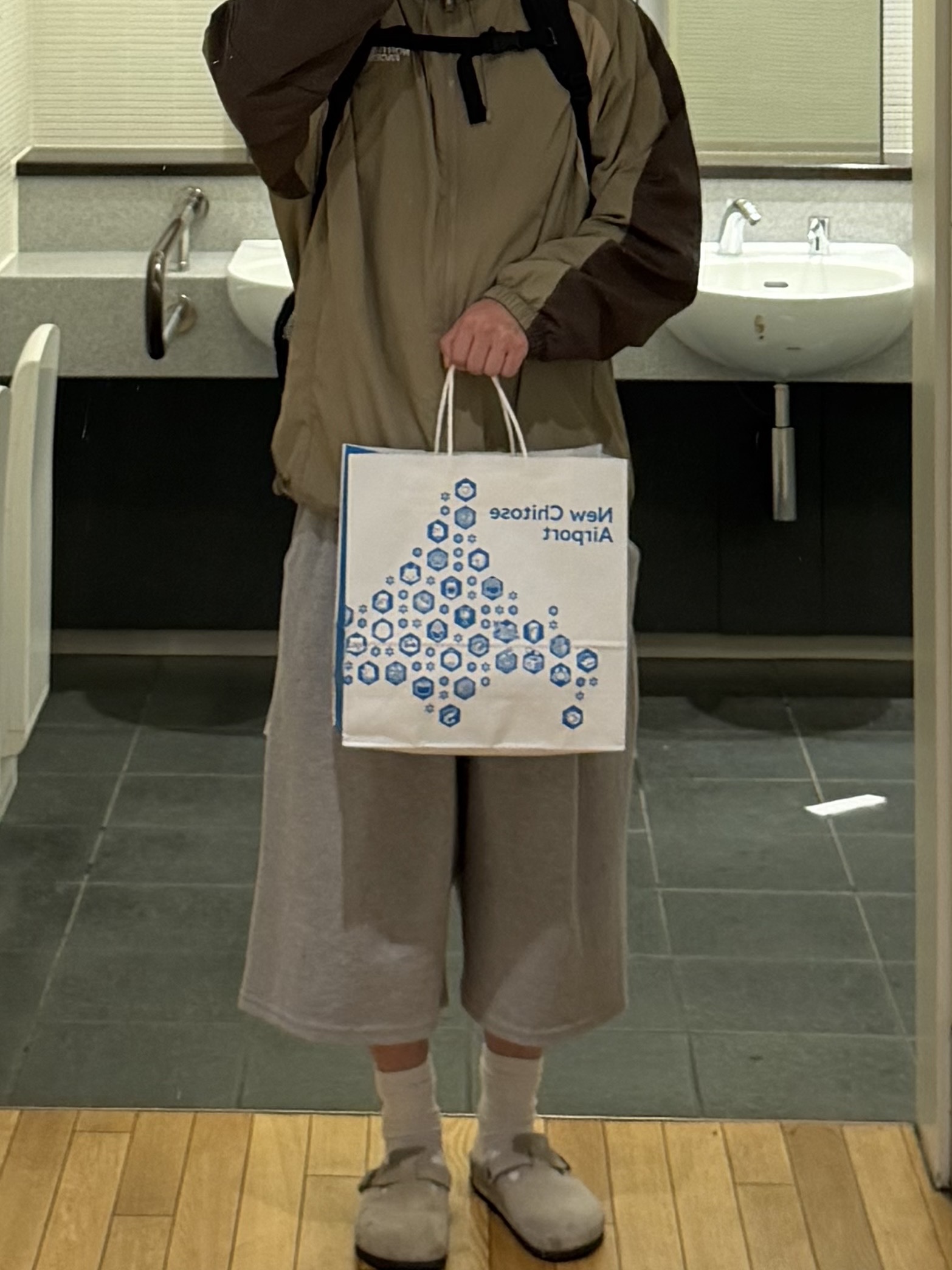 The North Face Bandon Jacket Beige Brown, Birkenstock Boston Soft Footbed Taupe - Regular 착용 스타일 - 3