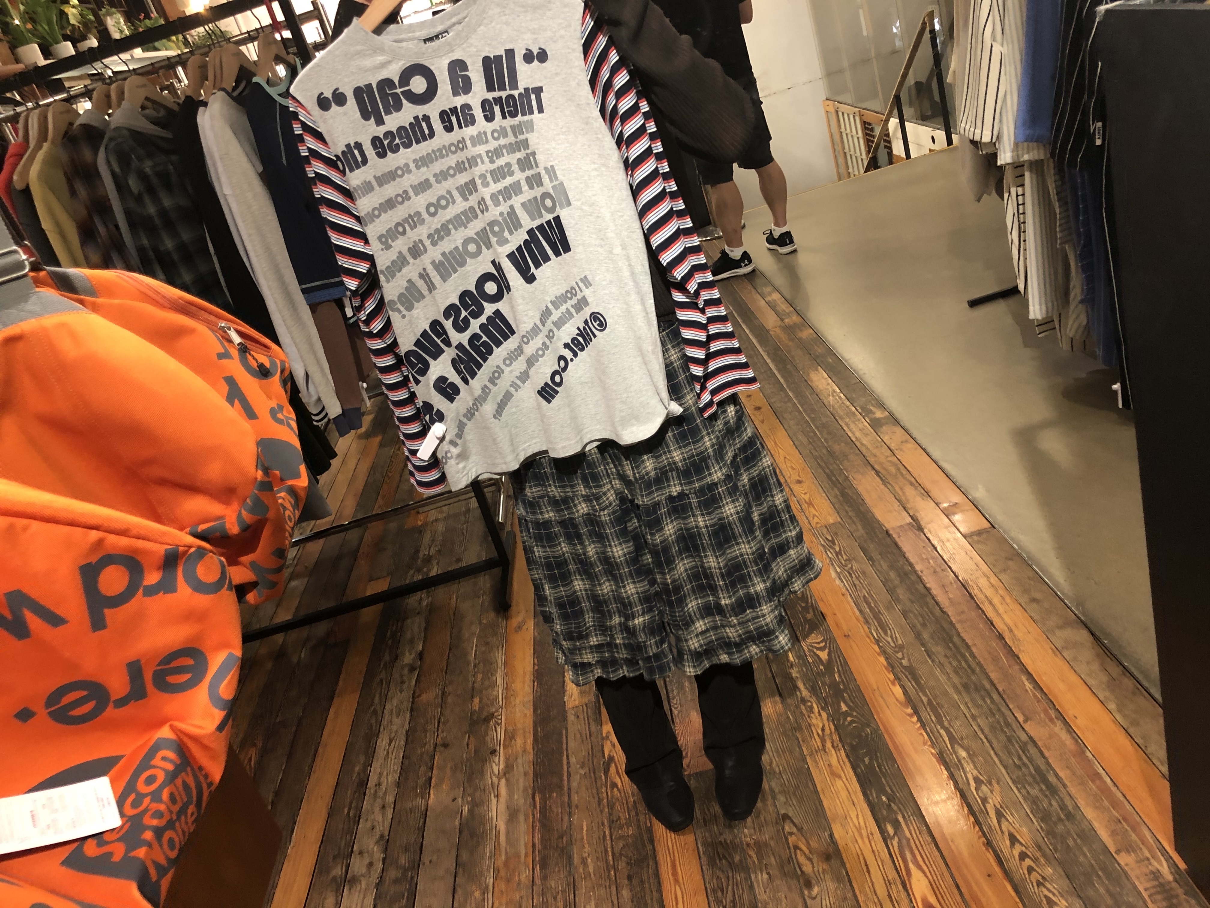 COYSEIO Shirring Midi Skirt Check 착용 스타일
