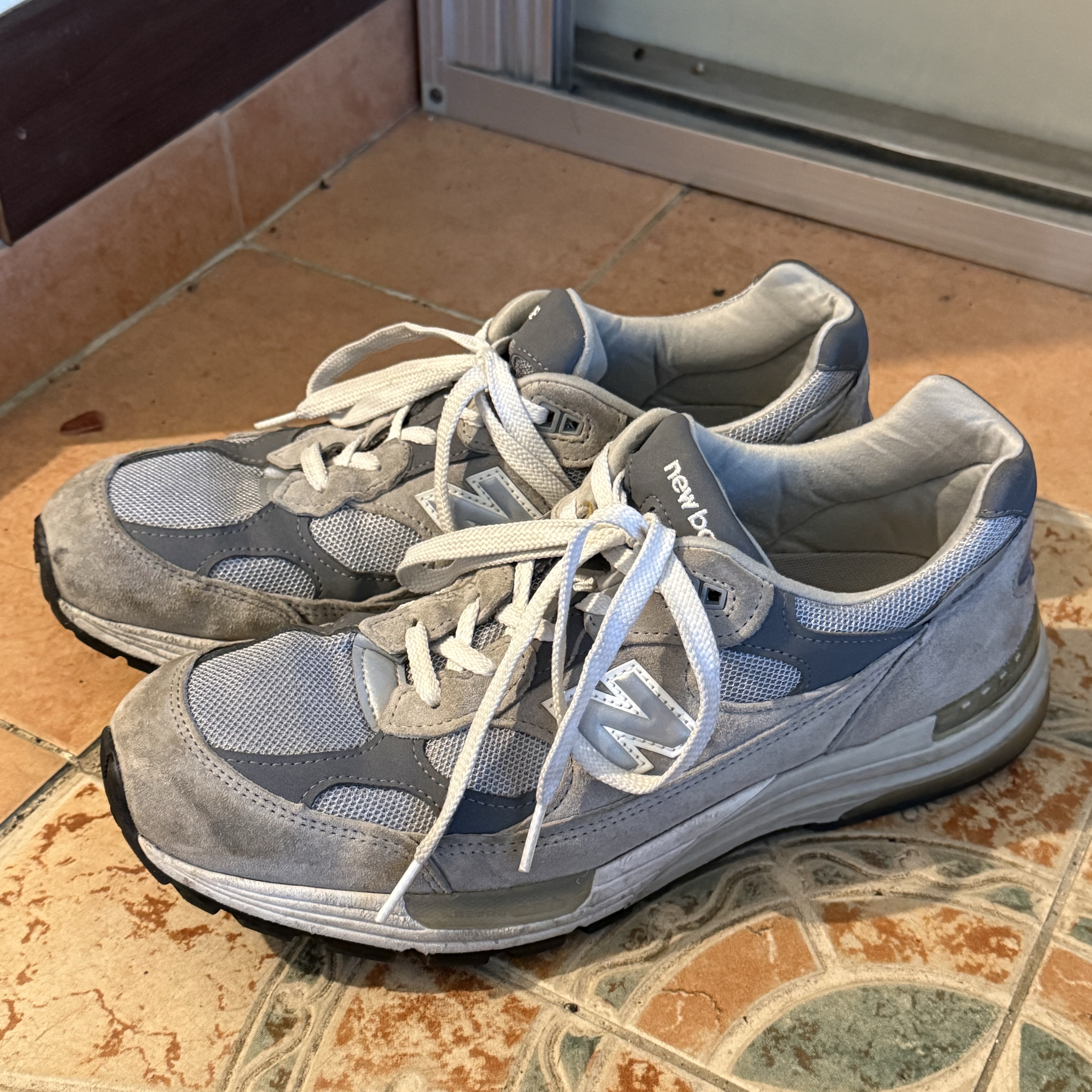 New Balance 992 Made in USA Grey - D Standard 착용 스타일
