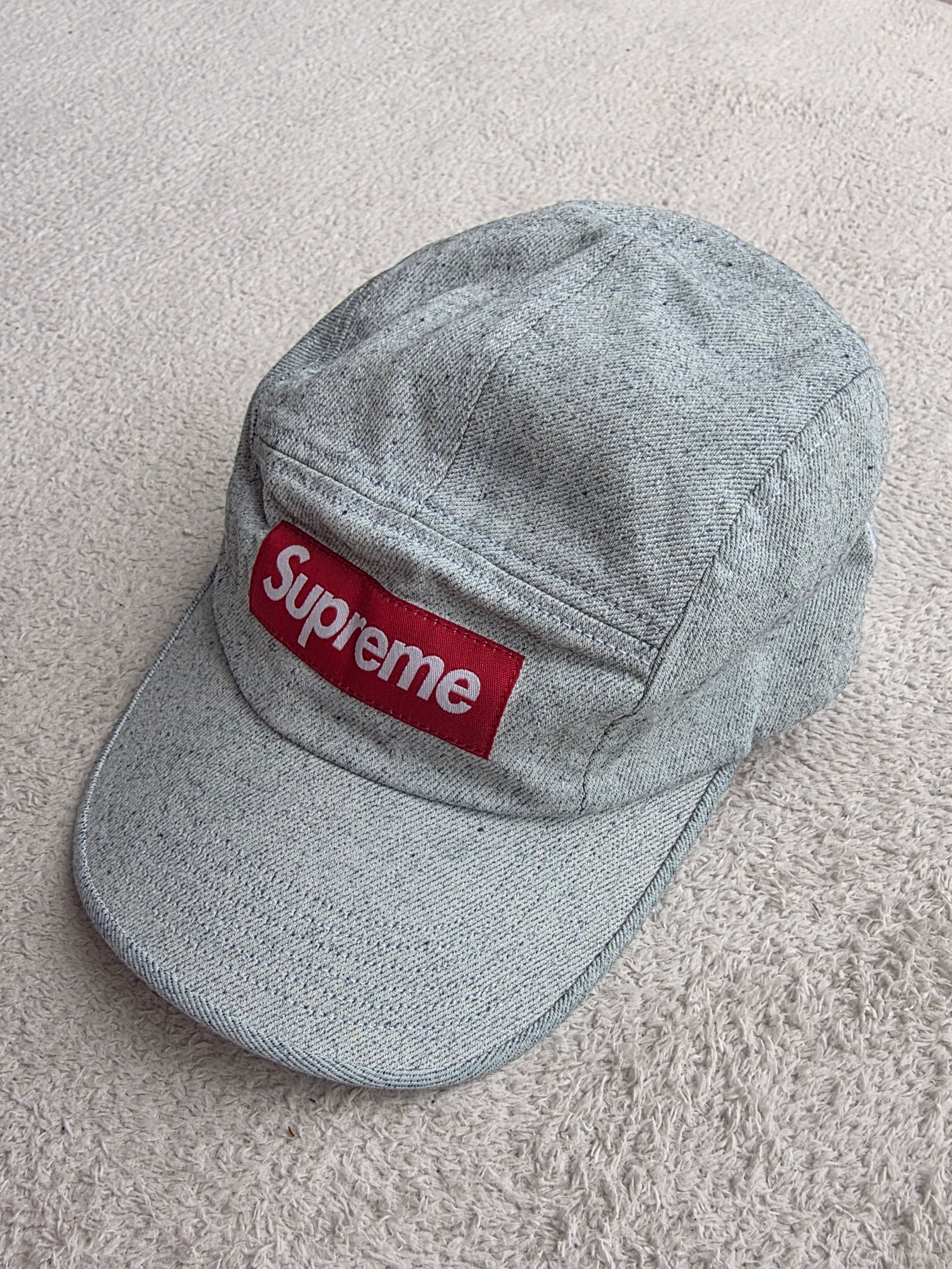 Supreme Coated Denim Camp Cap White - 24SS 착용 스타일