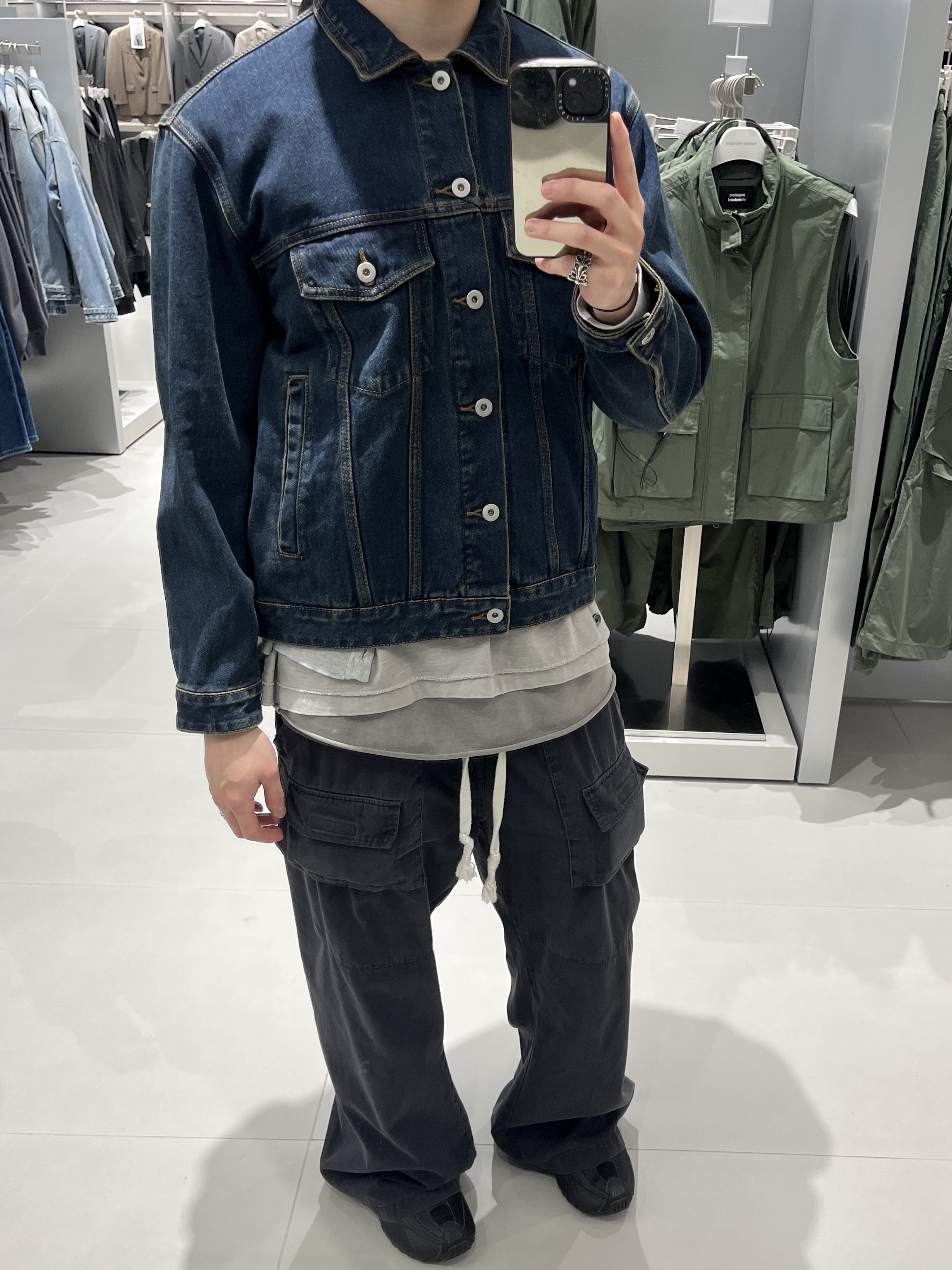 [기간한정 20%쿠폰] Polyteru Human Index Human Sleeveless Gray Beige, Polyteru Front Cargo Pants 1.2v Black 착용 스타일 - 1