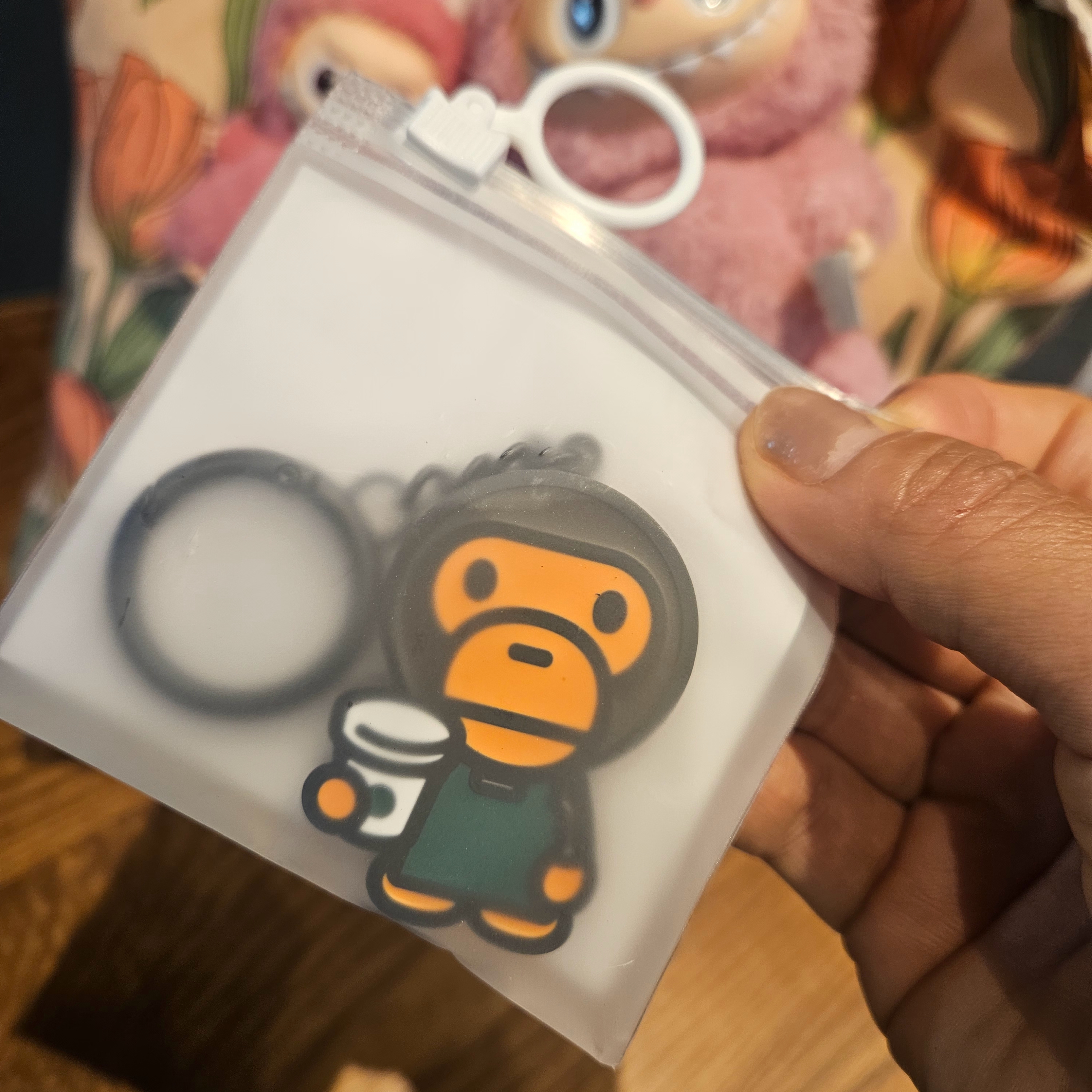 Starbucks x BAPE Baby Milo Keychain, Human Made Heart Rubber Coaster Yellow 착용 스타일 - 2