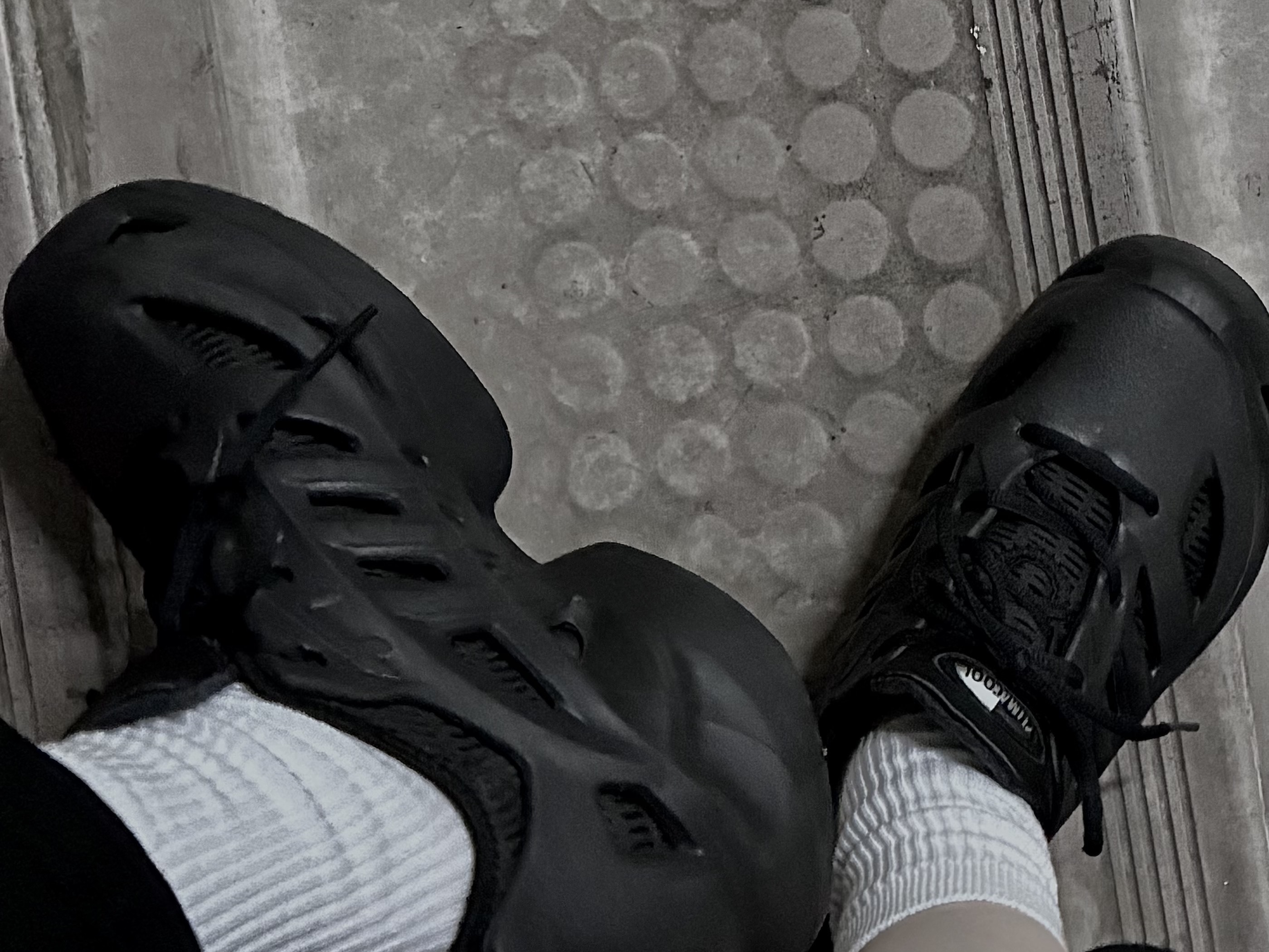 Adidas Adifom Climacool Core Black Silver Metallic 착용 스타일 - 1