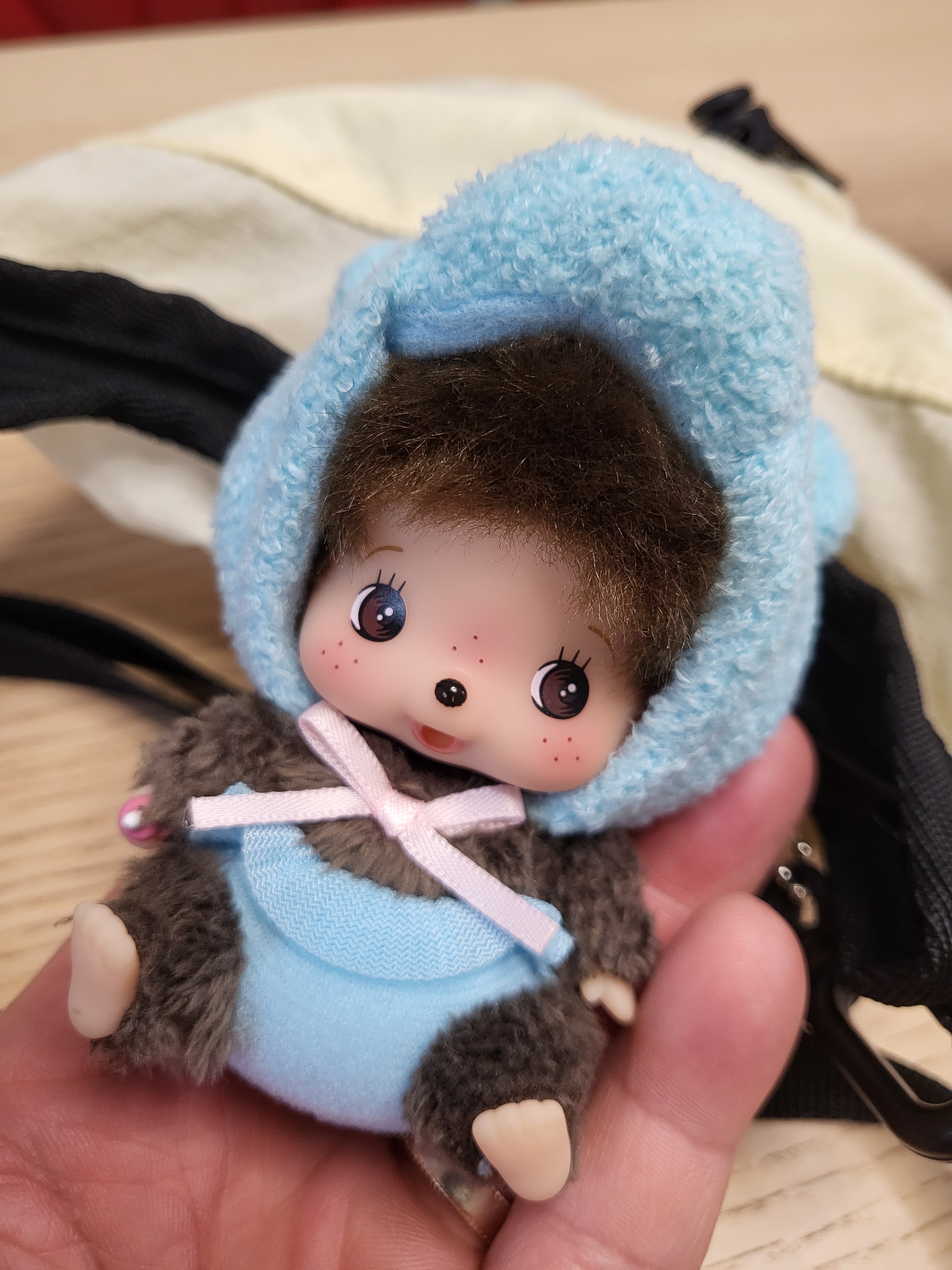 Monchhichi Bebichhichi Bear Key Chain Blue 착용 스타일