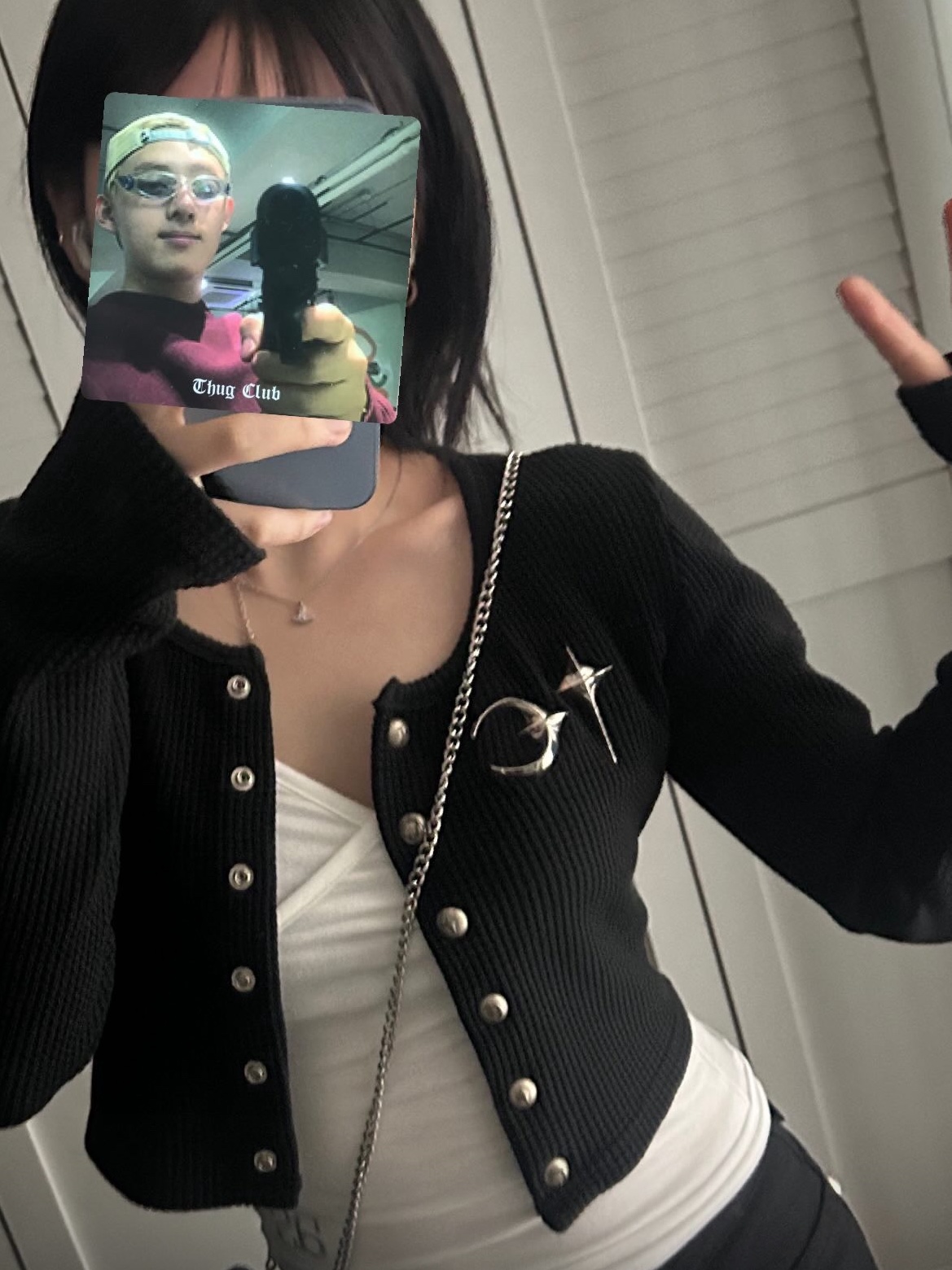 (W) Thug Club TC Cardigan Black 착용 스타일