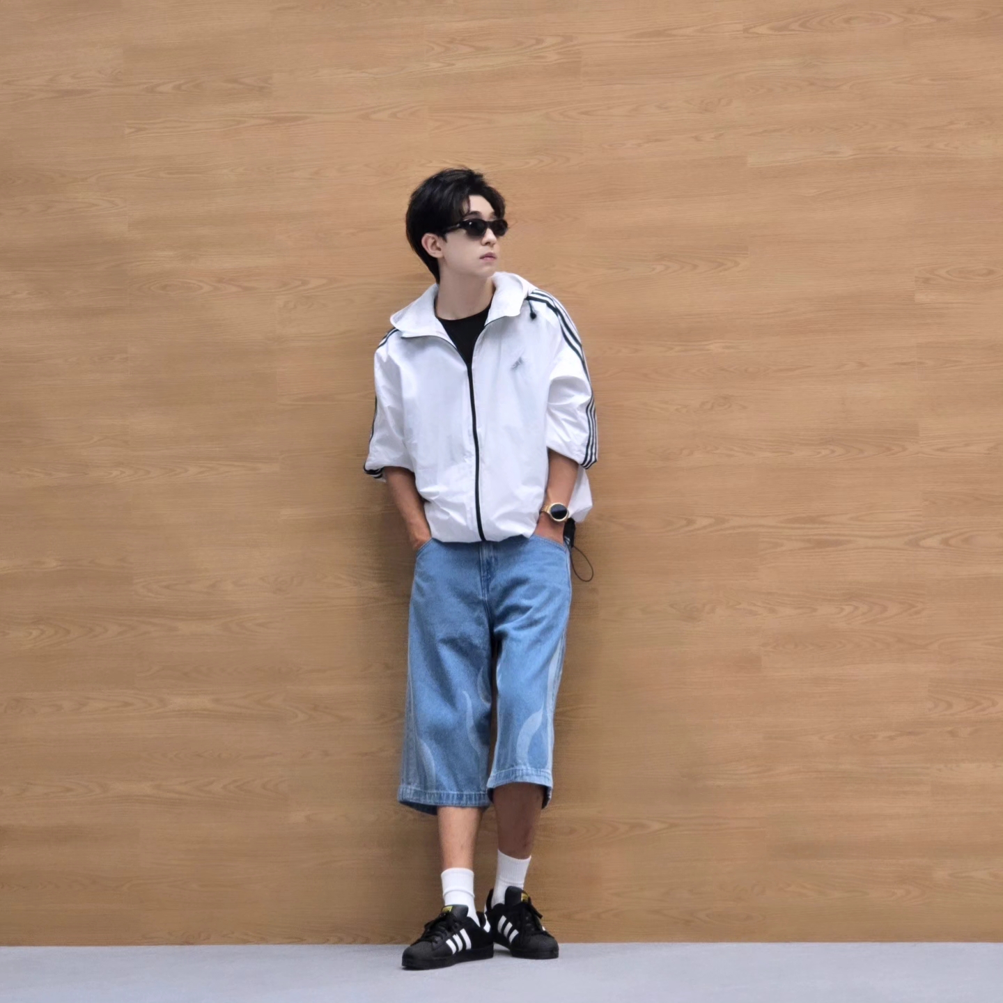 Adidas Flames Denim Shorts Blue - KR Sizing, Adidas Flames Denim Shorts Blue - US Sizing 착용 스타일 - 2