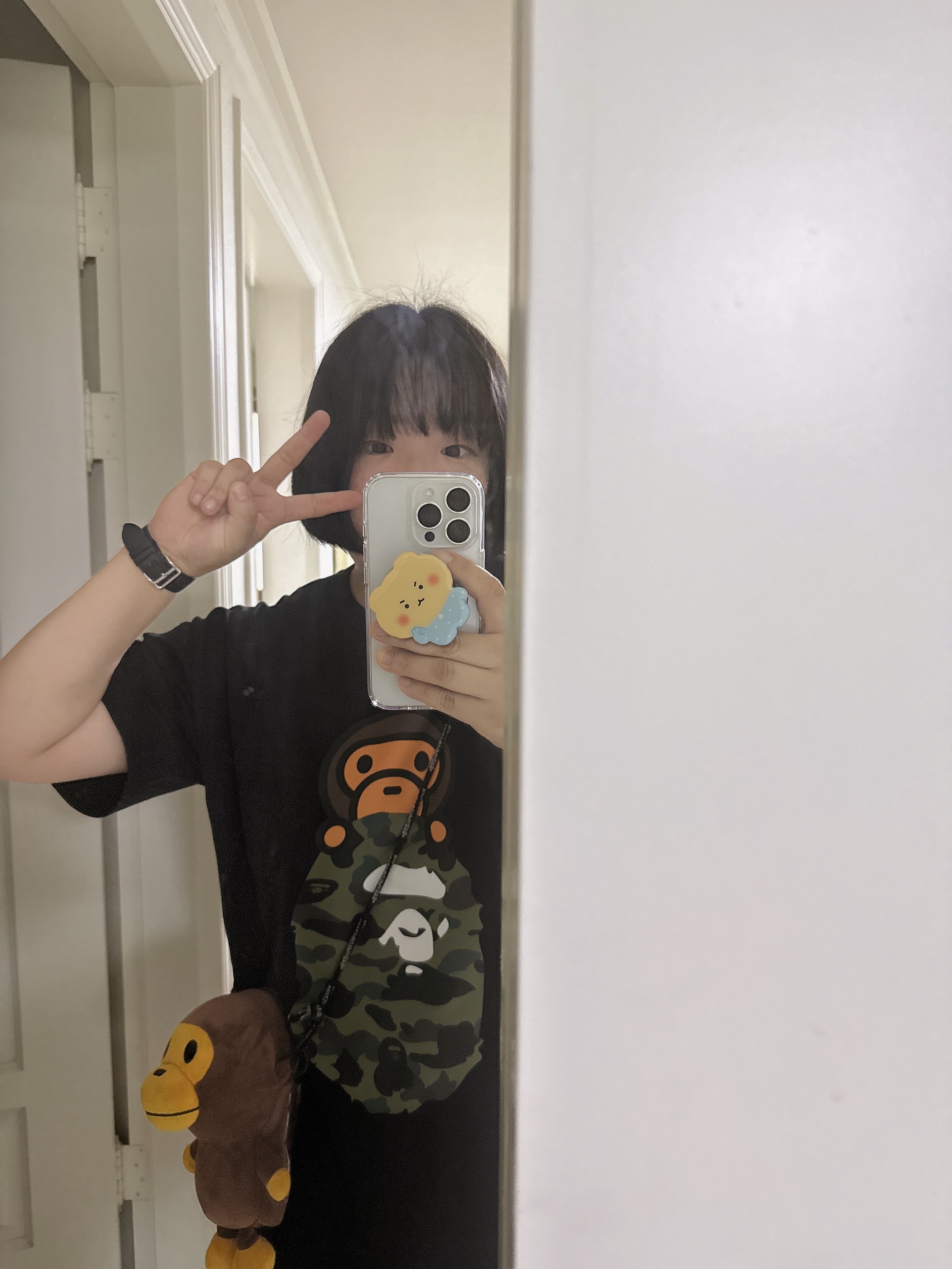 BAPE 1st Camo Milo on Ape Head T-Shirt Black Green 착용 스타일