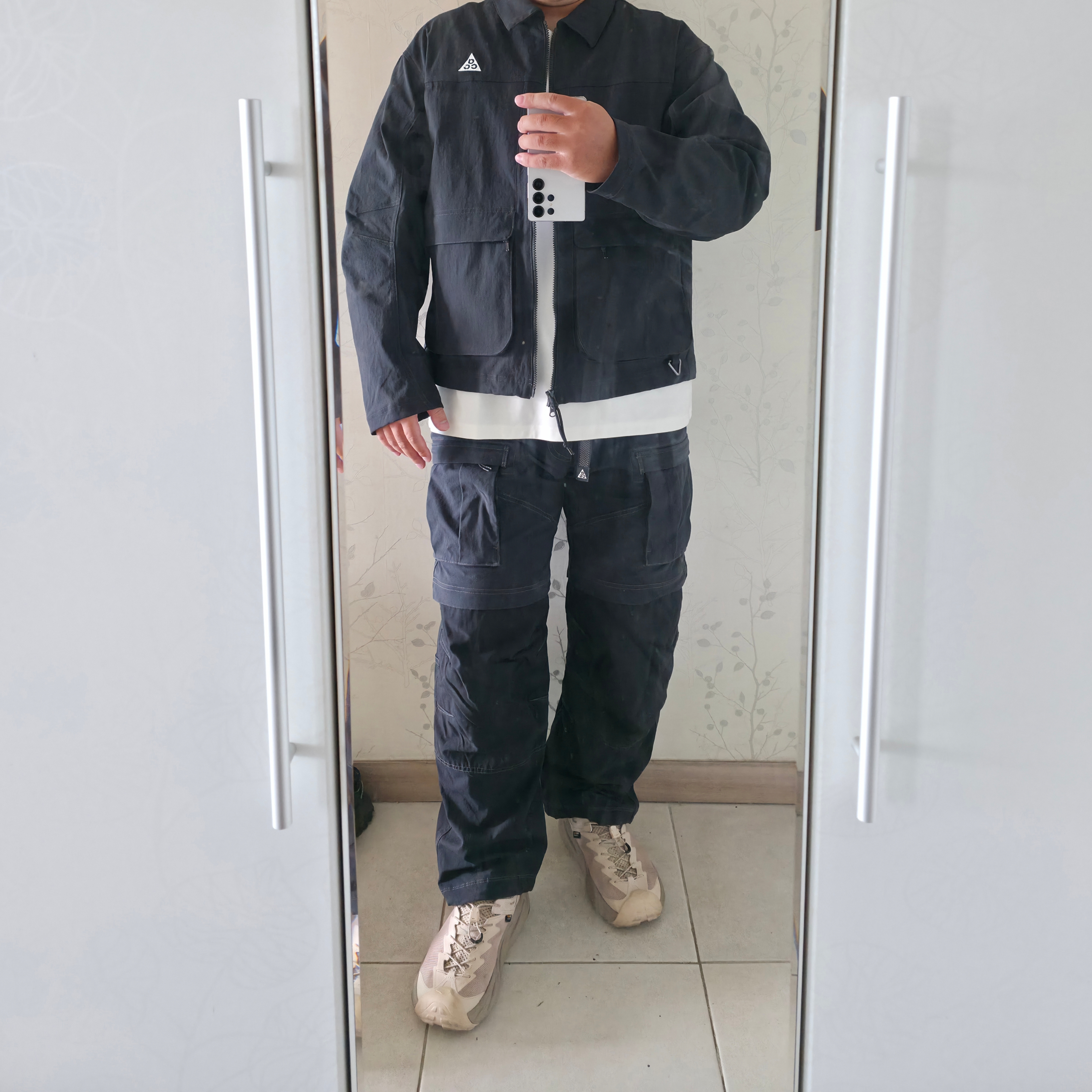 Nike ACG Smith Summit UV Jacket Black Anthracite - Asia 착용 스타일 - 2