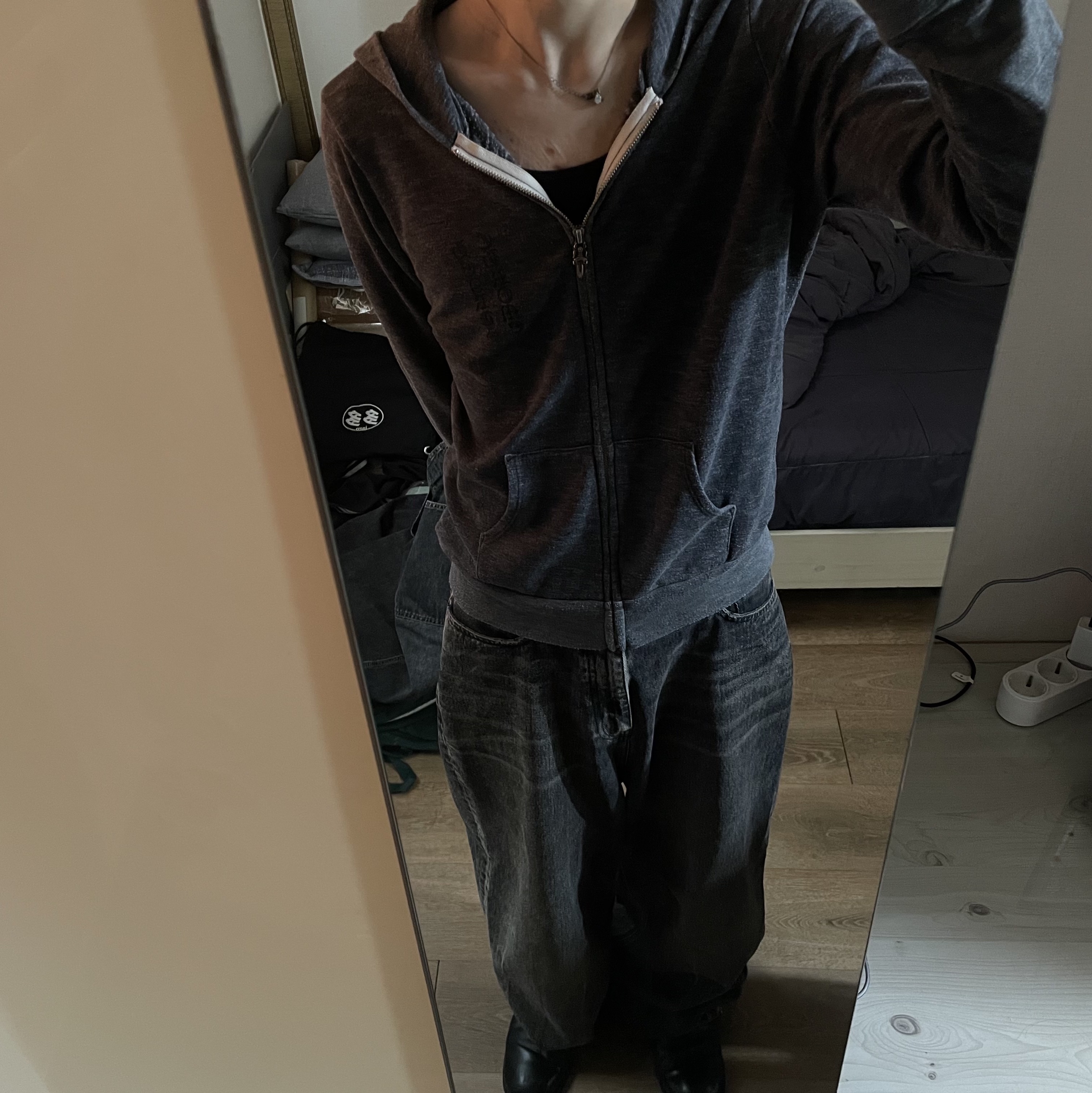 Balenciaga Denim Pull-Up Pants Black 착용 스타일