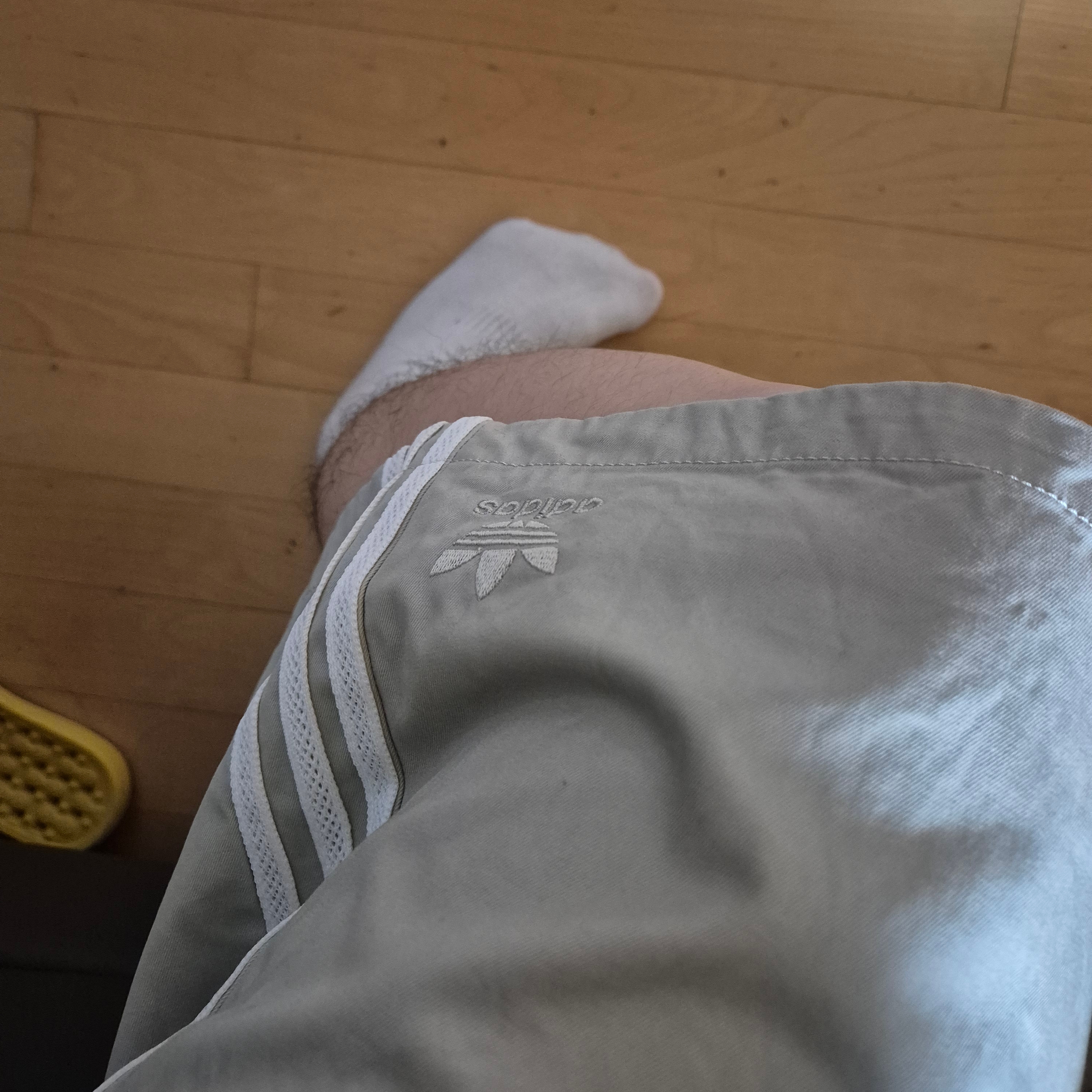 Adidas x Yeseyesee BS Shorts Putty Grey - KR Sizing 착용 스타일