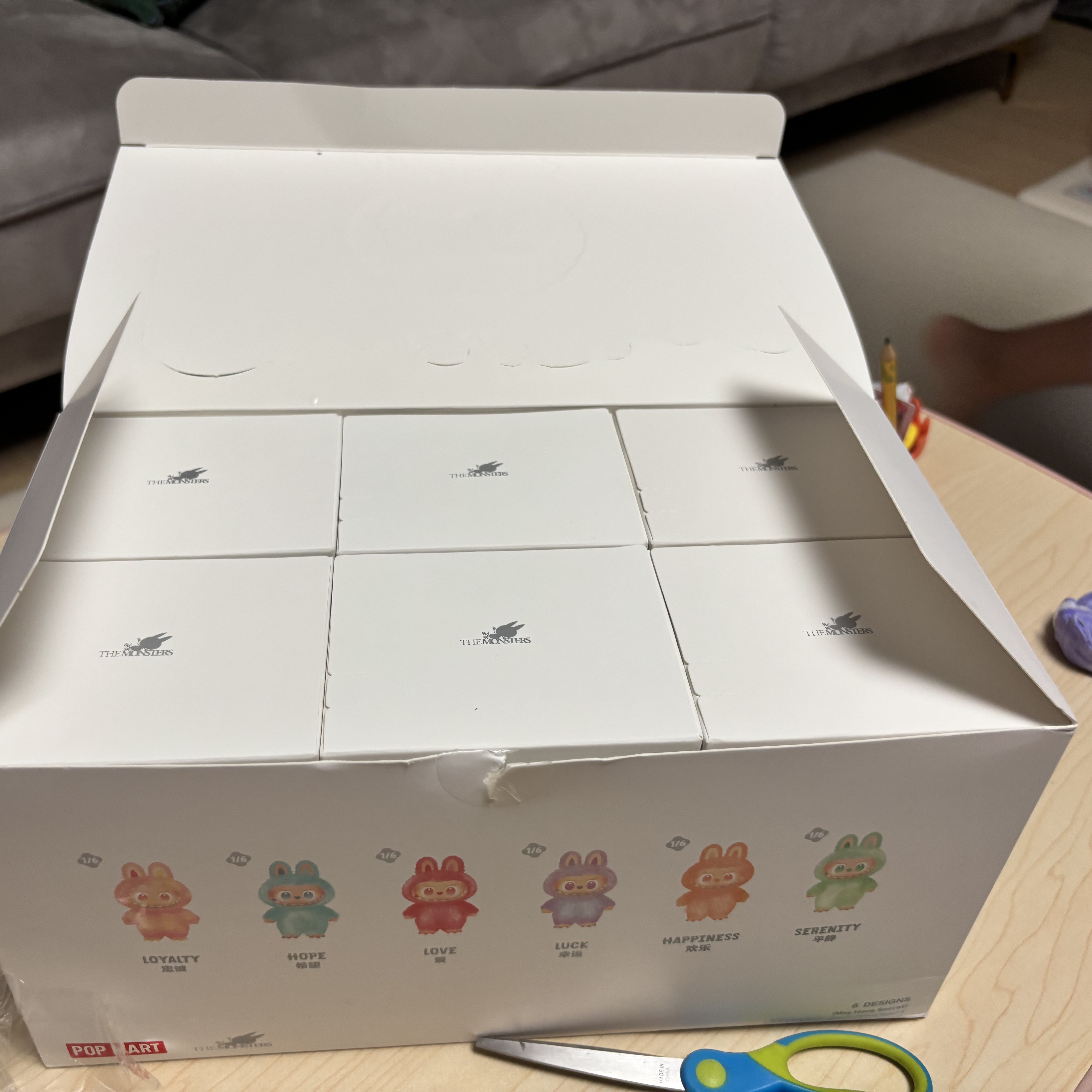 Pop Mart Labubu The Monsters Highlight Series Sealed Case (6 Blind Boxes) 착용 스타일 - 2