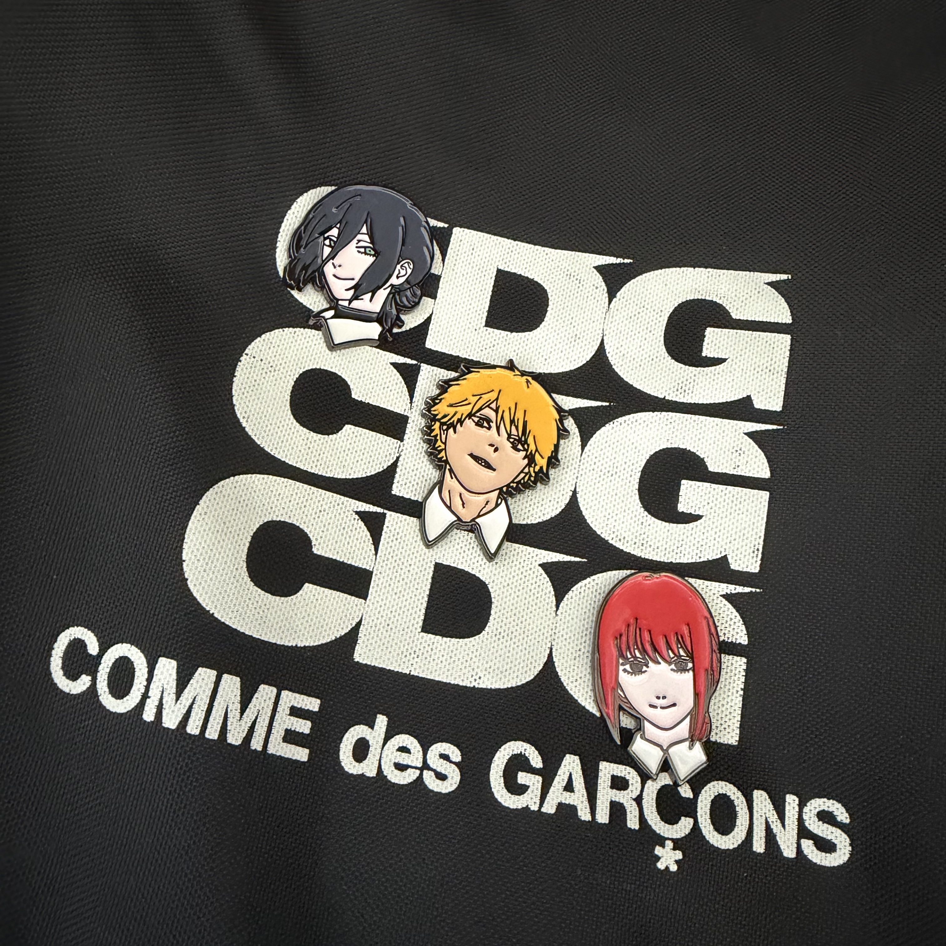 Chainsaw Man - The Movie: Reze Arc Metal Badge Set (Set of 3), CDG Backpack Black 착용 스타일