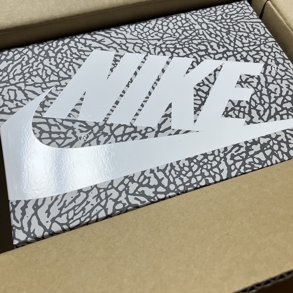 Jordan 1 Retro Low OG Black Cement 착용 스타일 - 1