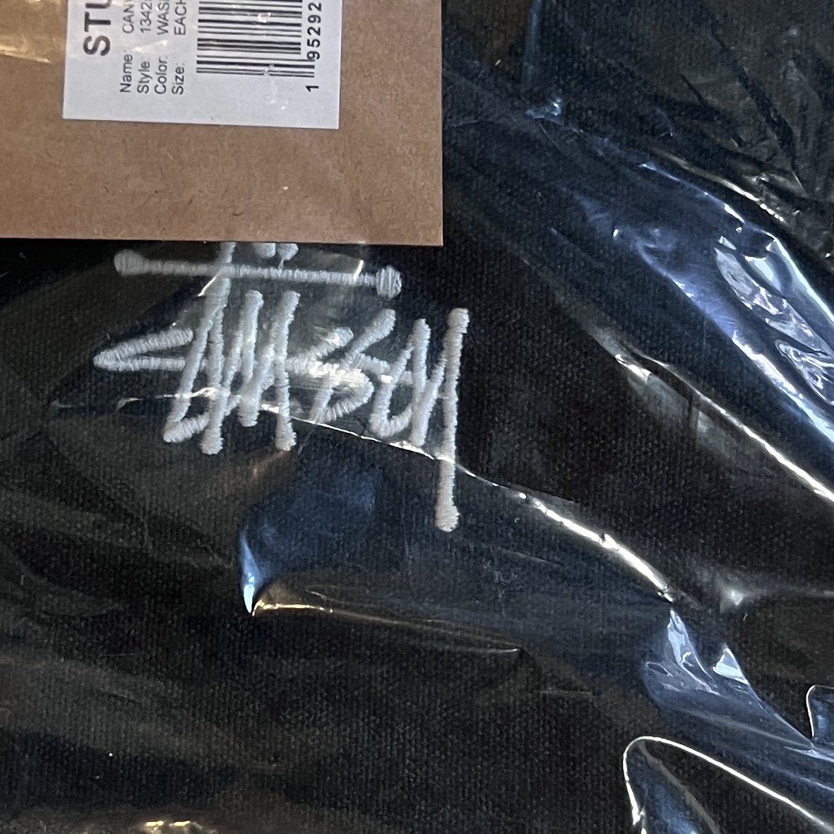 Stussy Canvas Side Pouch Washed Black 착용 스타일