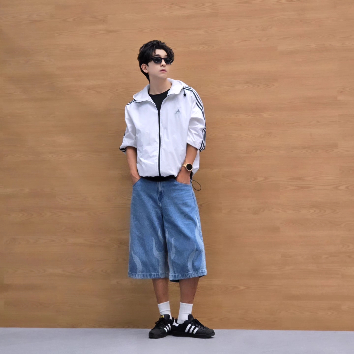 Adidas Flames Denim Shorts Blue - KR Sizing, Adidas Flames Denim Shorts Blue - US Sizing 착용 스타일 - 3