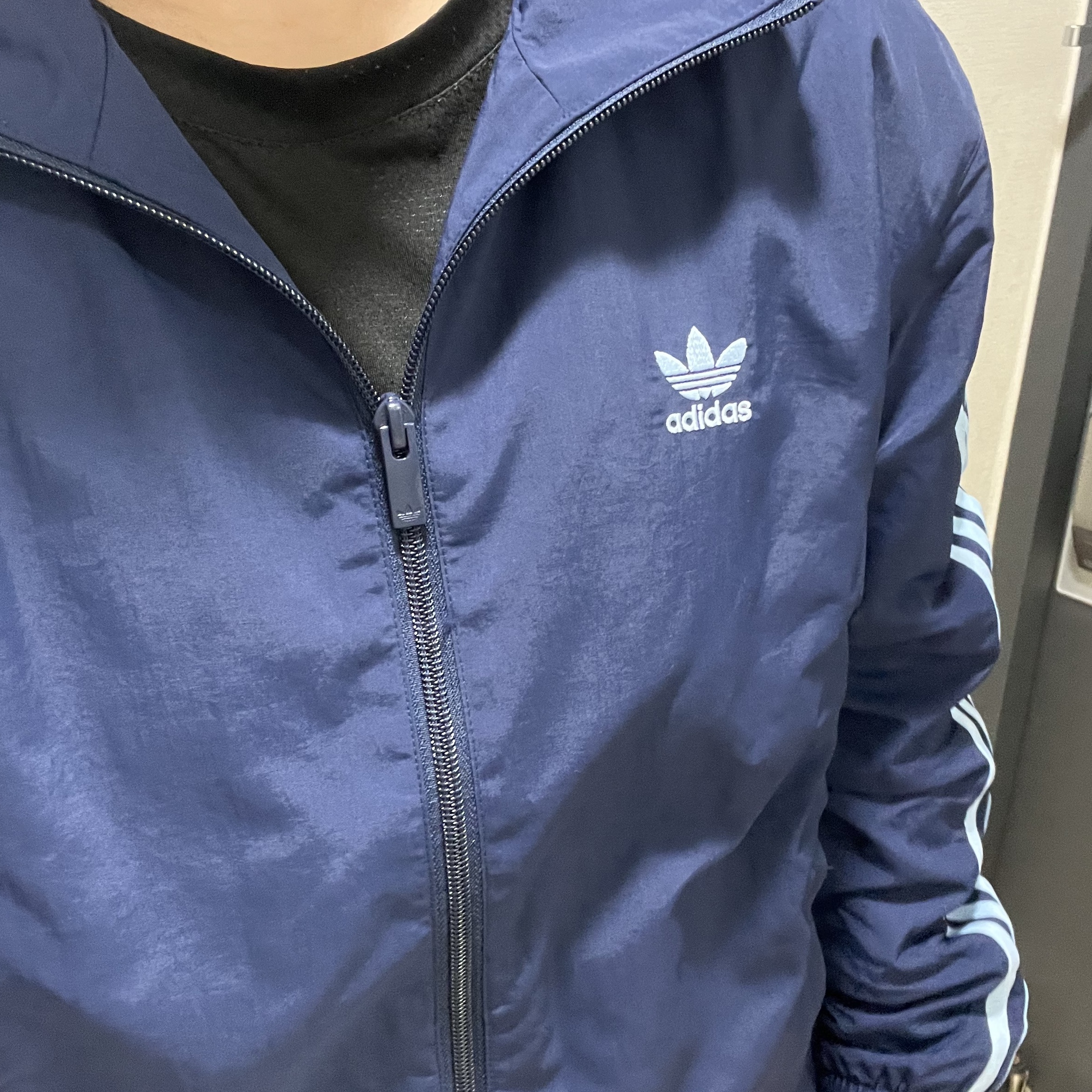 (W) Adidas Originals Woven Track Top Night Indigo - KR Sizing 착용 스타일 - 1