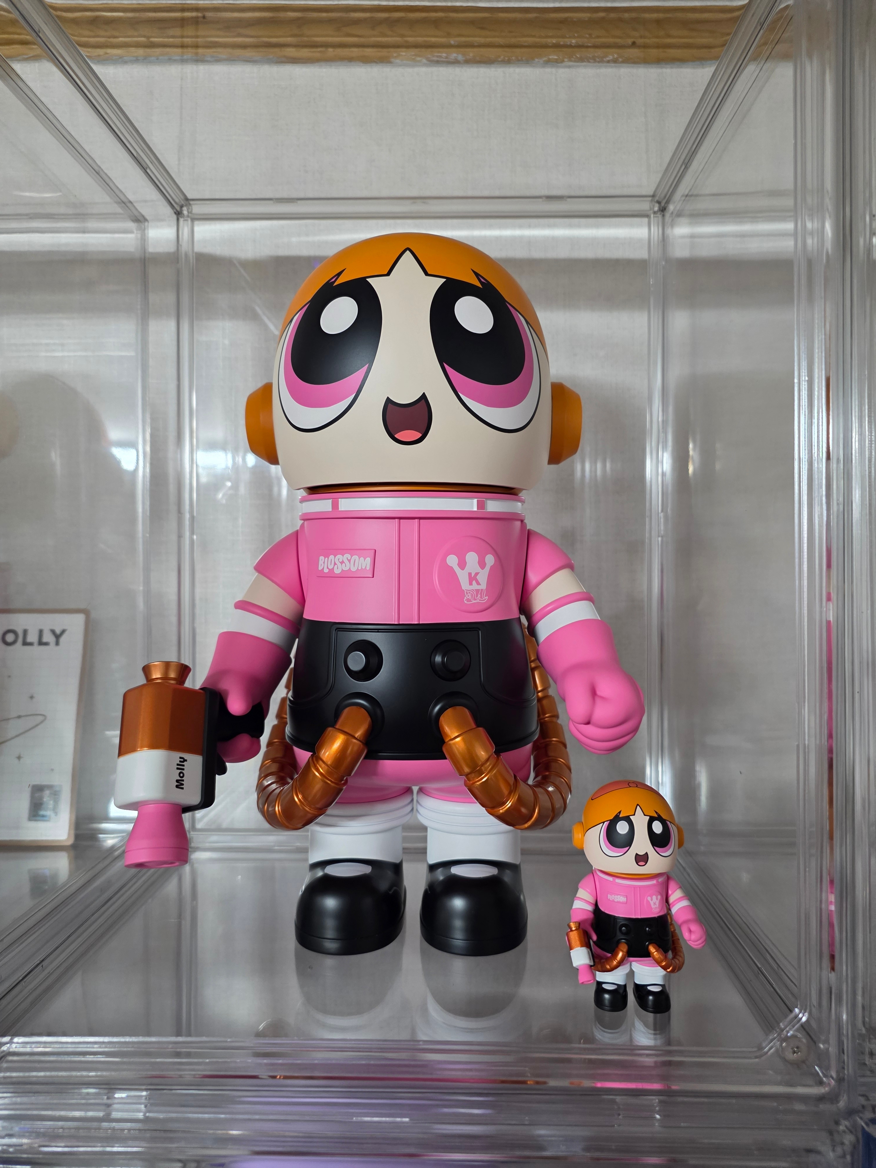 Pop Mart Mega Space Molly 400%+100% Powerpuff Girls Blossom 착용 스타일 - 1