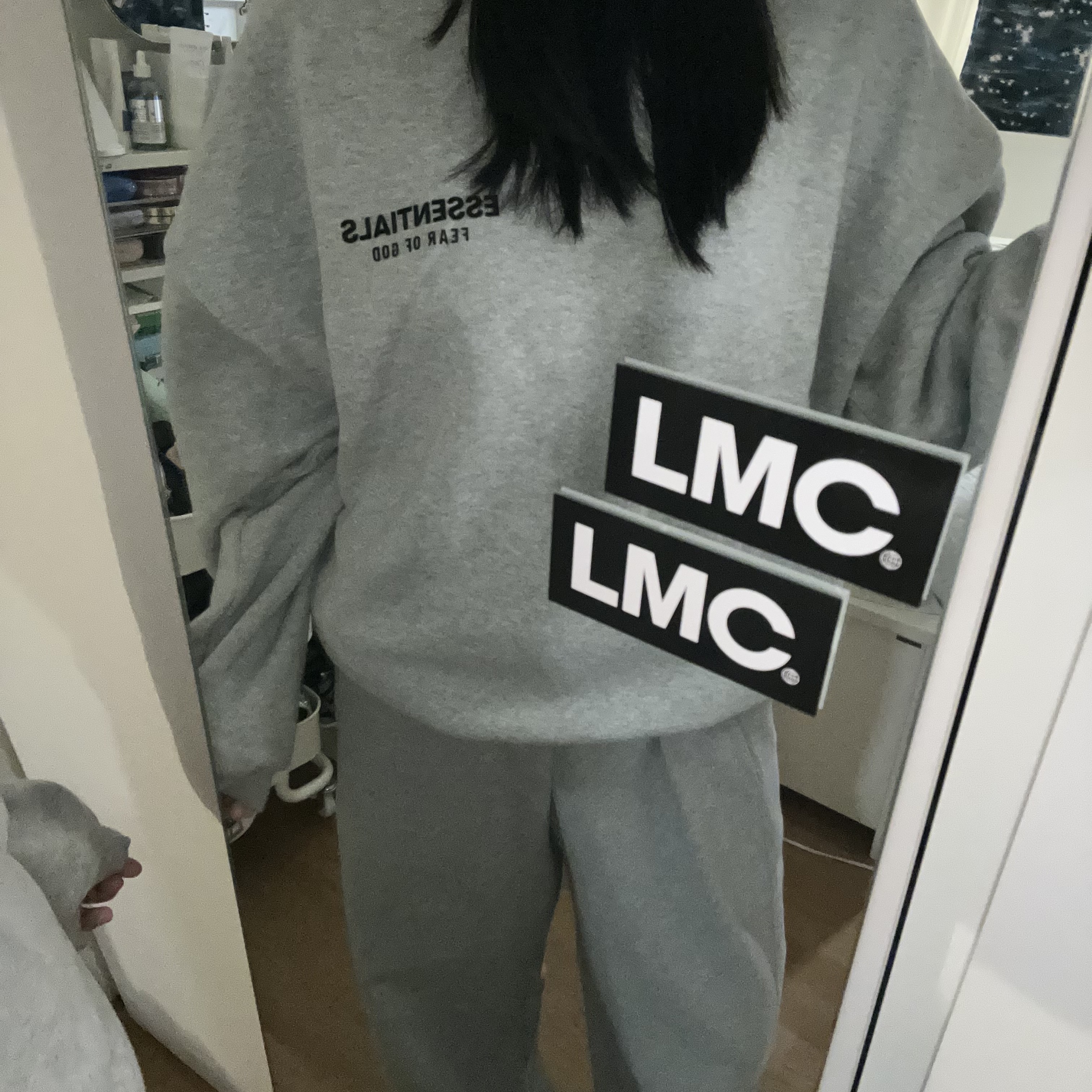 Essentials Fleece Hoodie Light Heather Grey - 24FW 착용 스타일 - 1