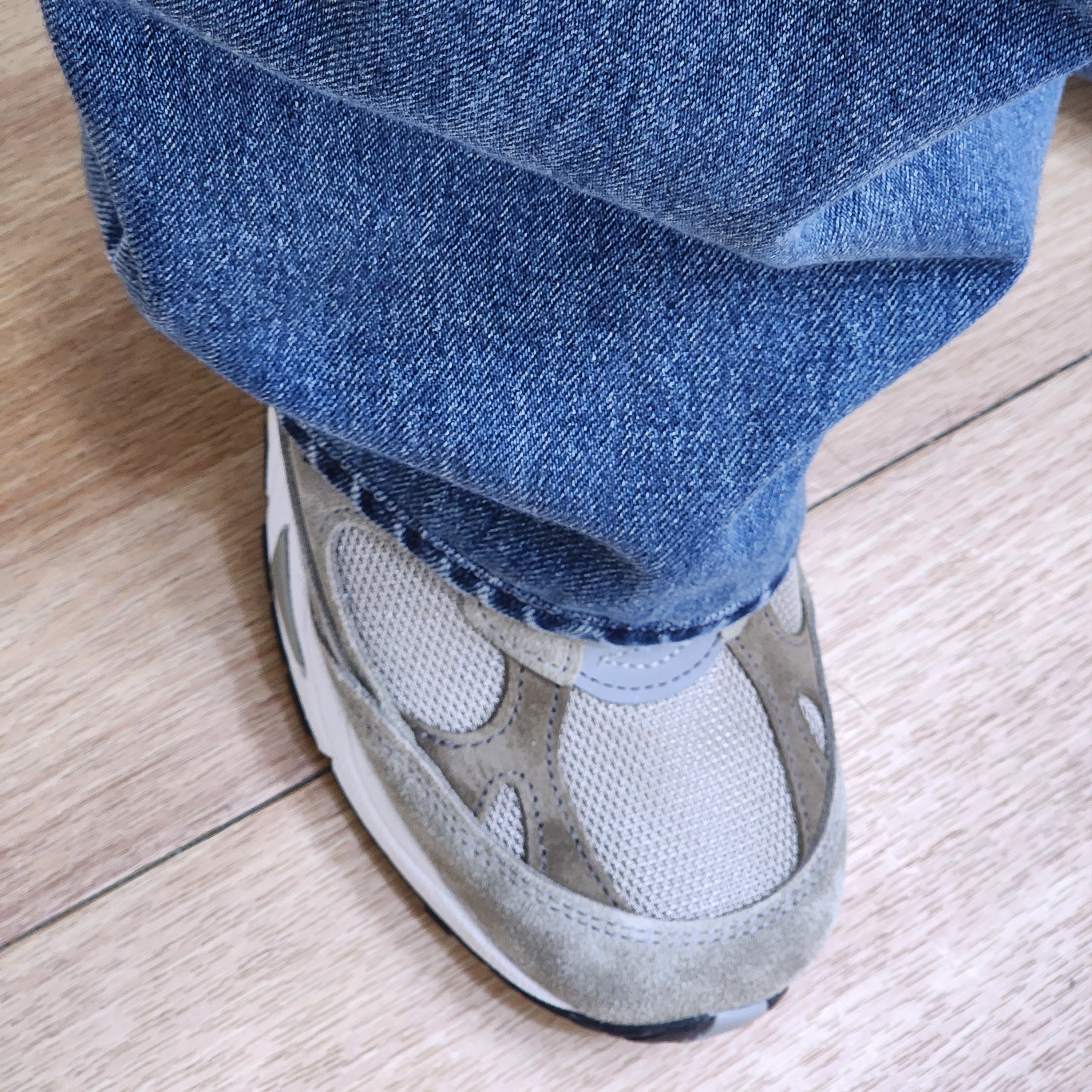 New Balance x JJJJound 991 Made in UK Grey 착용 스타일