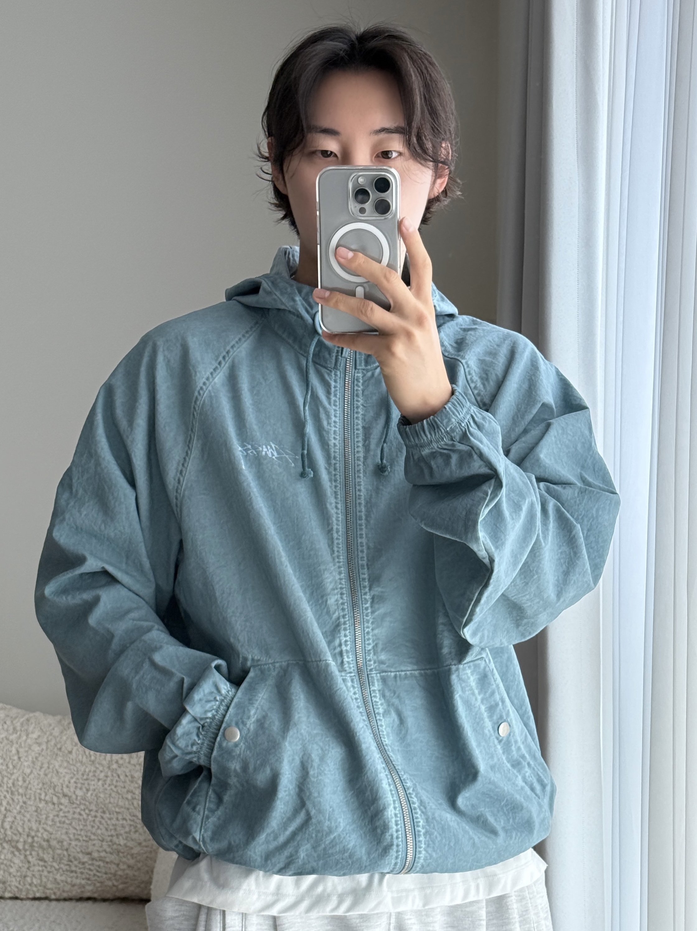 Stussy Beach Shell Garment Dyed Blue 착용 스타일 - 1