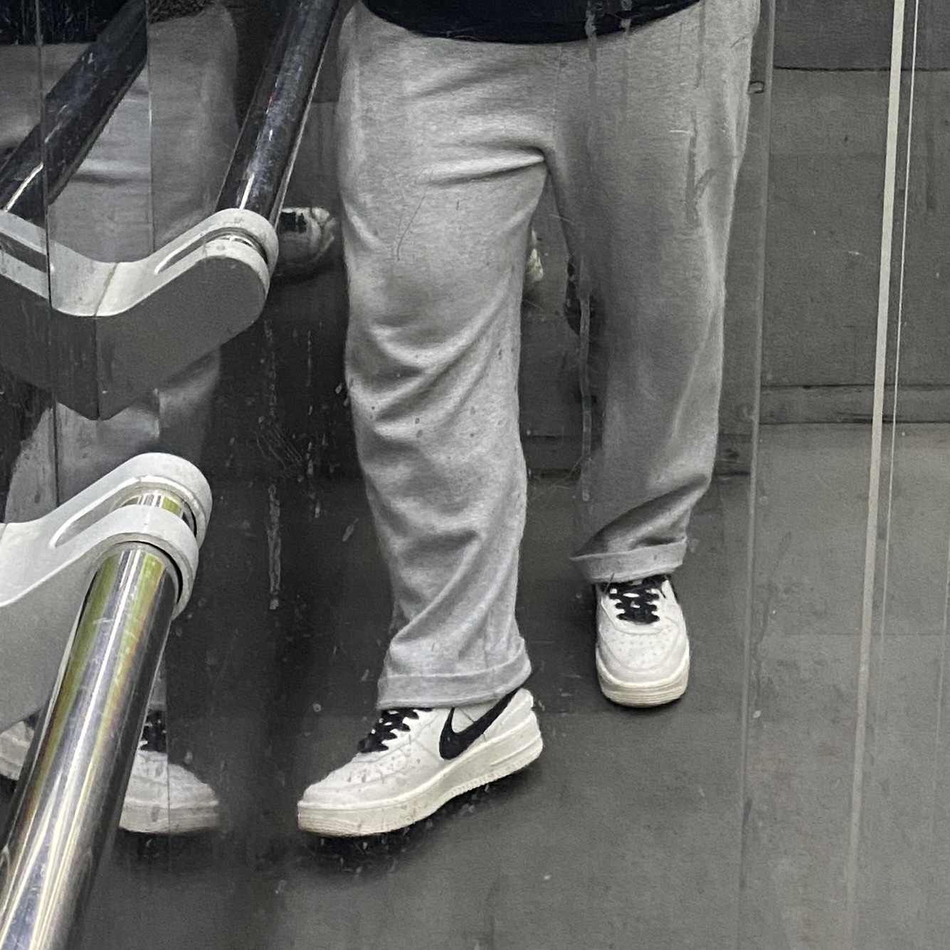 Nike x Ambush Air Force 1 Low SP Phantom 착용 스타일