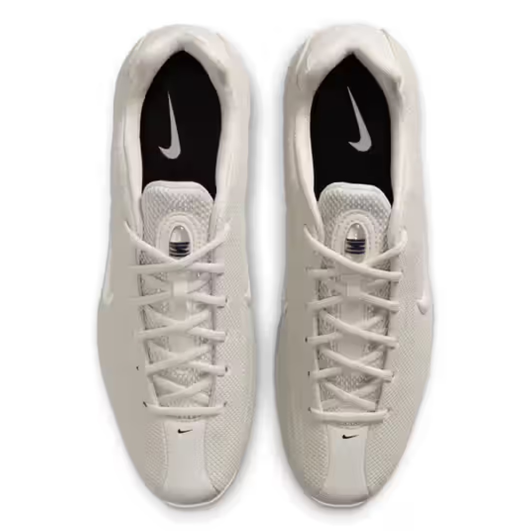 (W) Nike Shox Z Black University Red, (W) Nike Shox Z Dark Team Red Mystic Dates 착용 스타일 - 3