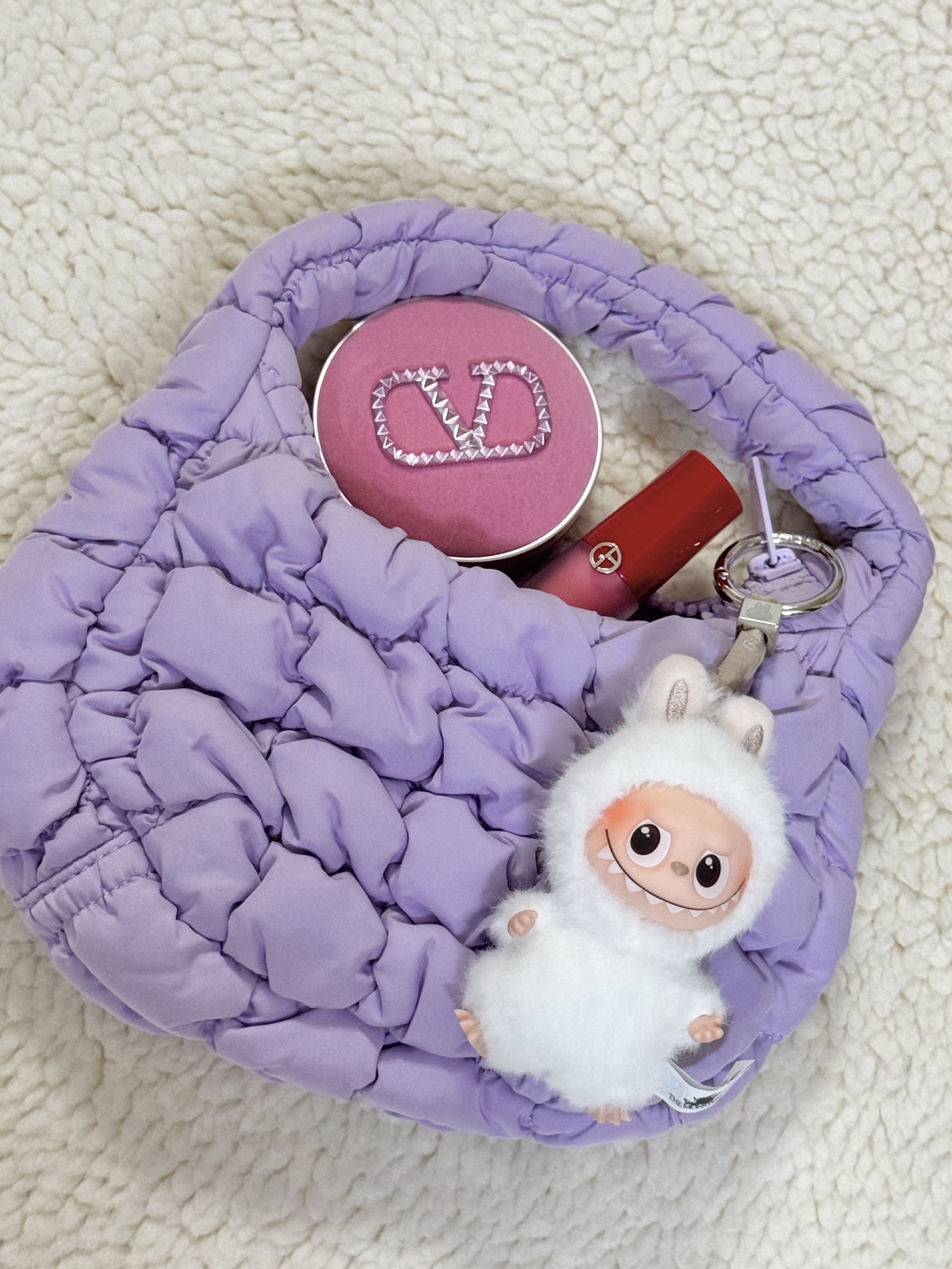 Pop Mart Labubu The Monsters Pin For Love Series Vinyl Plush Pendant (A-M) H (Opened Case), COS Quilted Micro Bag Purple 착용 스타일 - 1