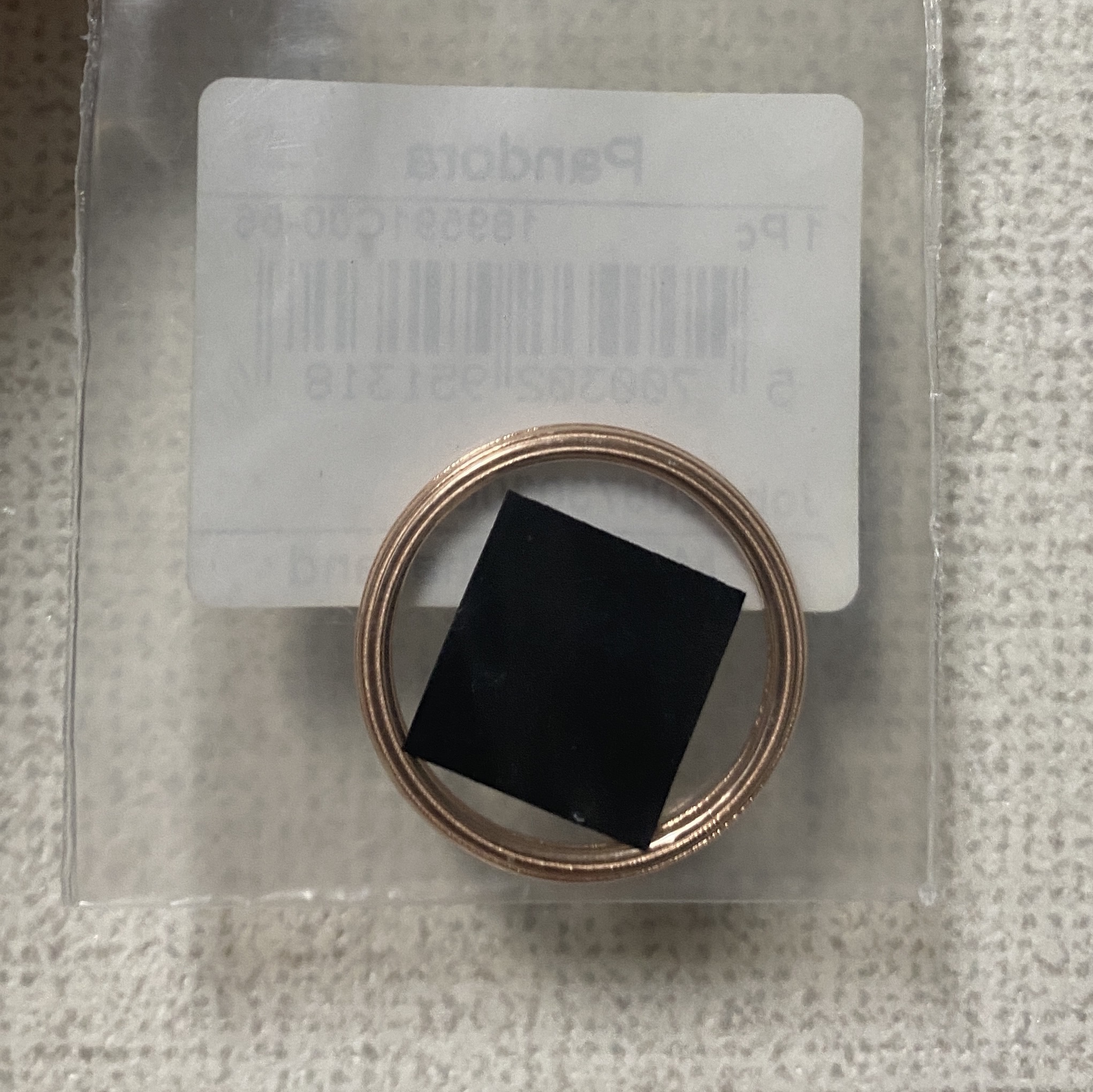 (W) Pandora ME Ring Rose Gold Plated 착용 스타일
