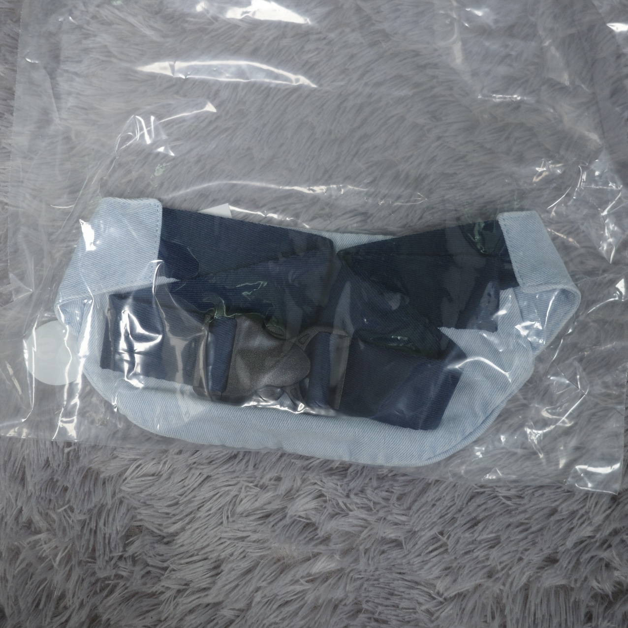 IAB Studio Denim Hip Sack Blue 착용 스타일 - 2