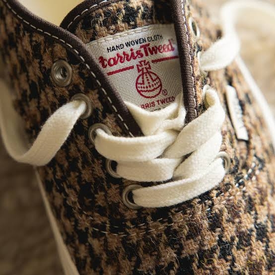 Vans Harris Tweed Premium Authentic Brown 착용 스타일