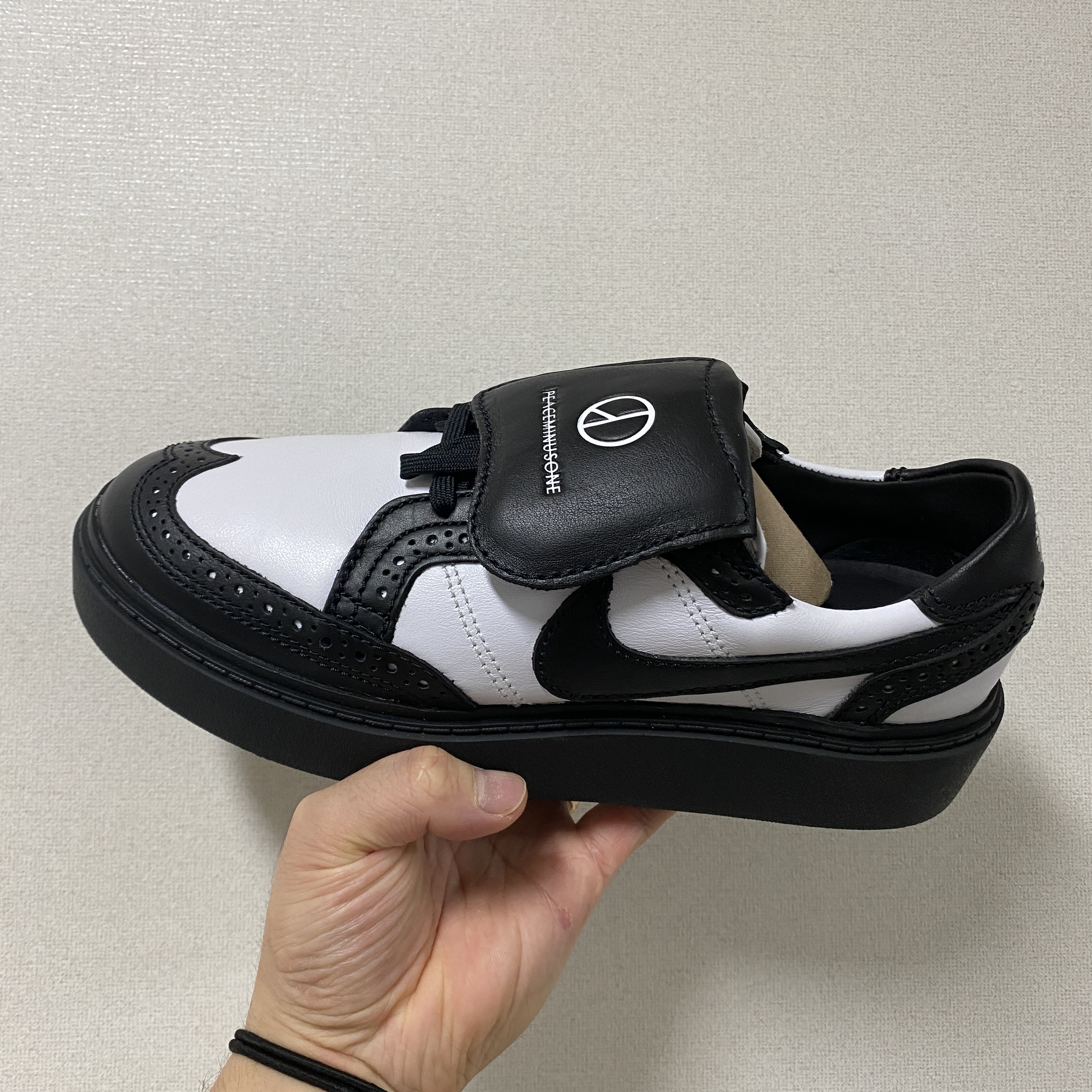 Nike x Peaceminusone Kwondo1 Black and White 착용 스타일