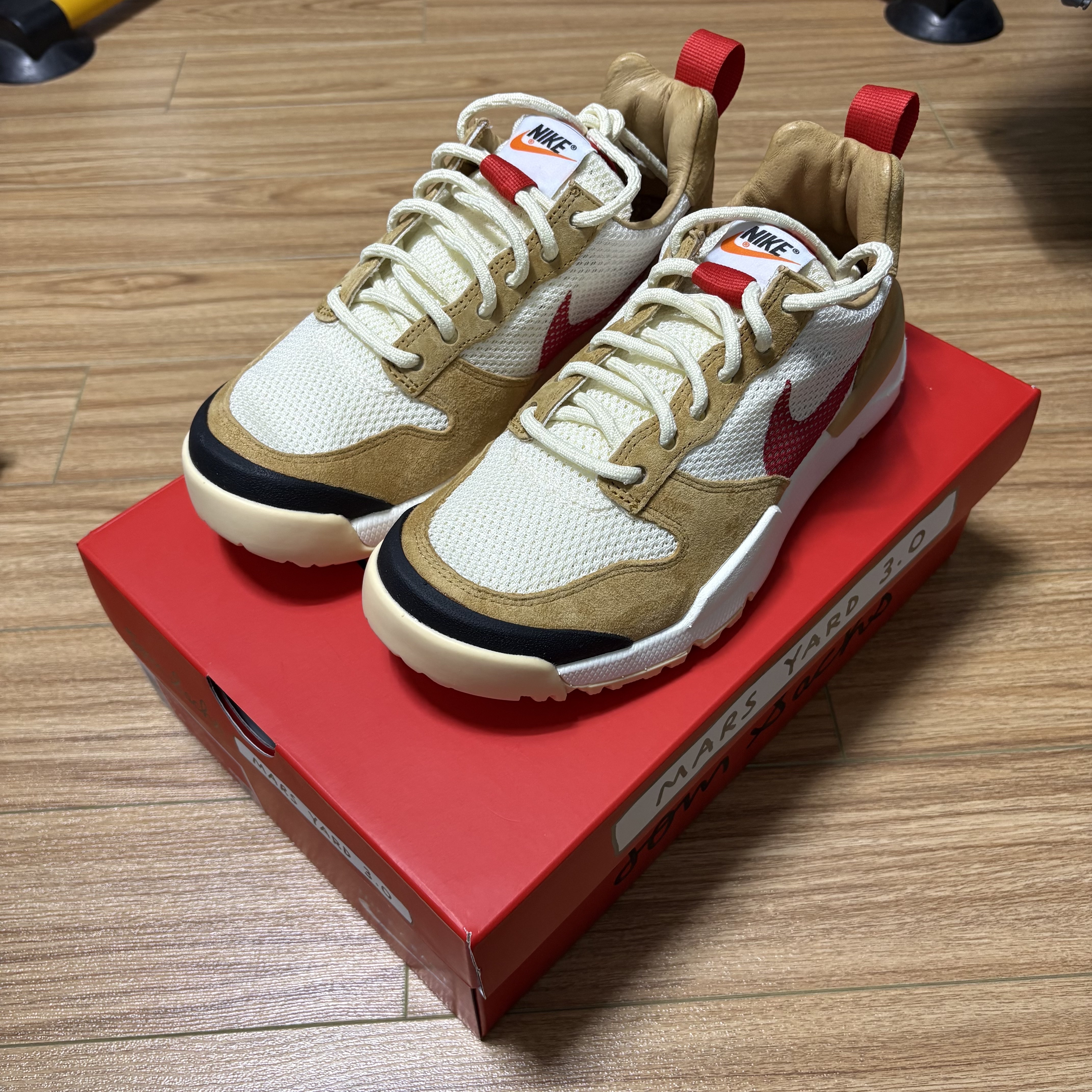 Nike x Tom Sachs Mars Yard Shoe 3.0 Space Camp 착용 스타일