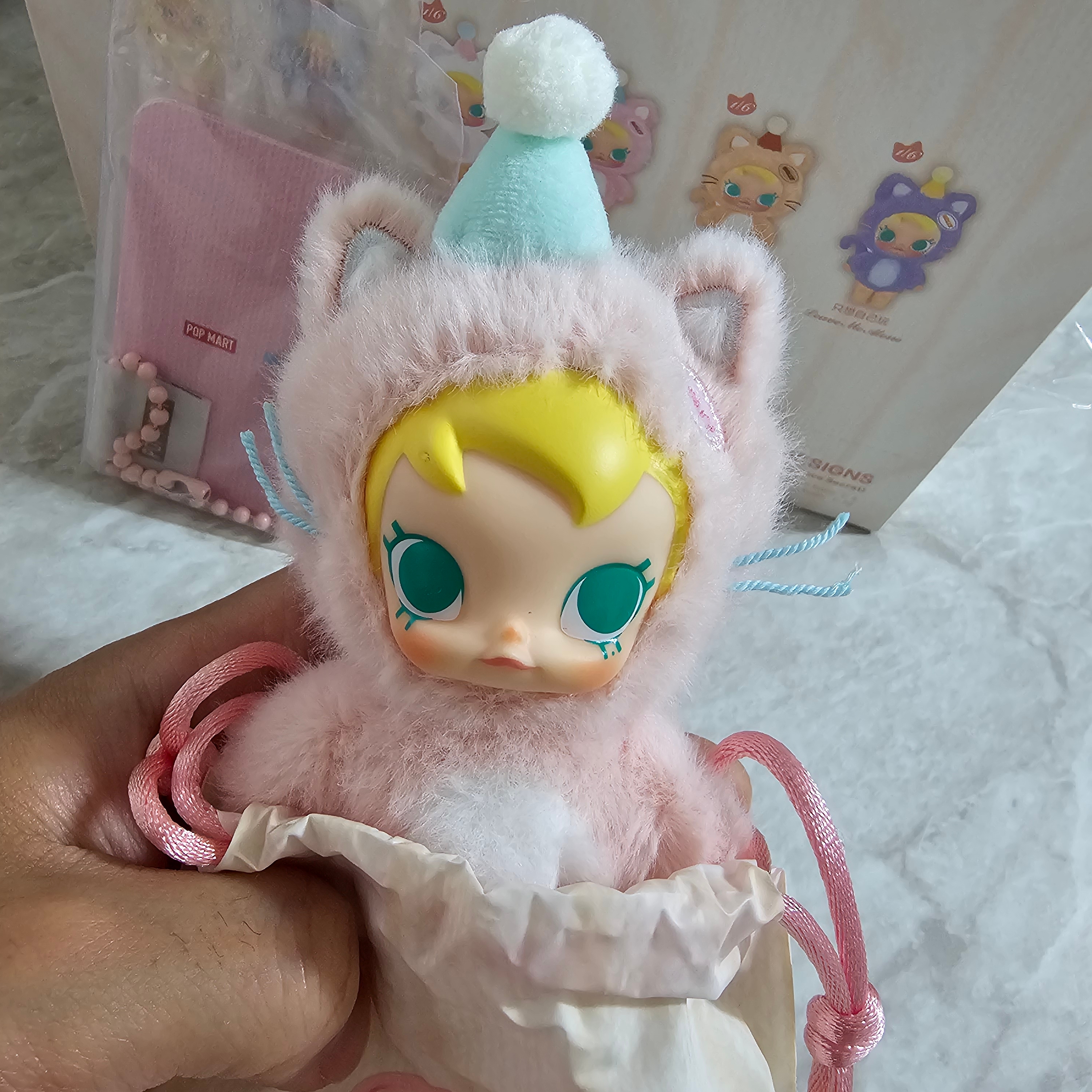 Pop Mart Baby Molly Pocket Friends Series Vinyl Plush Pendant Who's the Good Girl (Opened Case) 착용 스타일 - 1