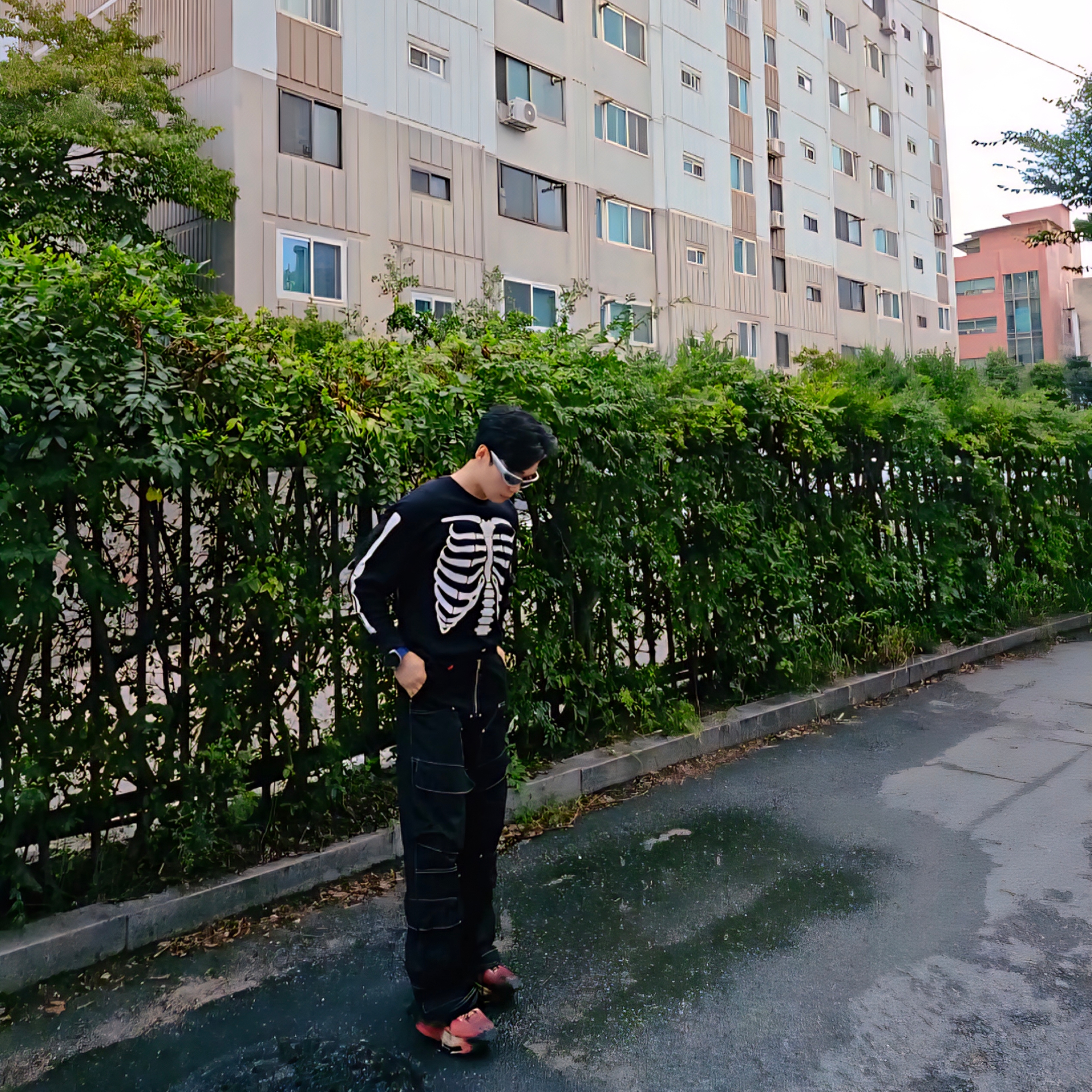 Stussy Beach Shell Coated Ripstop Red, Supreme Hanes Bones Thermal Crew Black (1 Pack) 착용 스타일 - 4