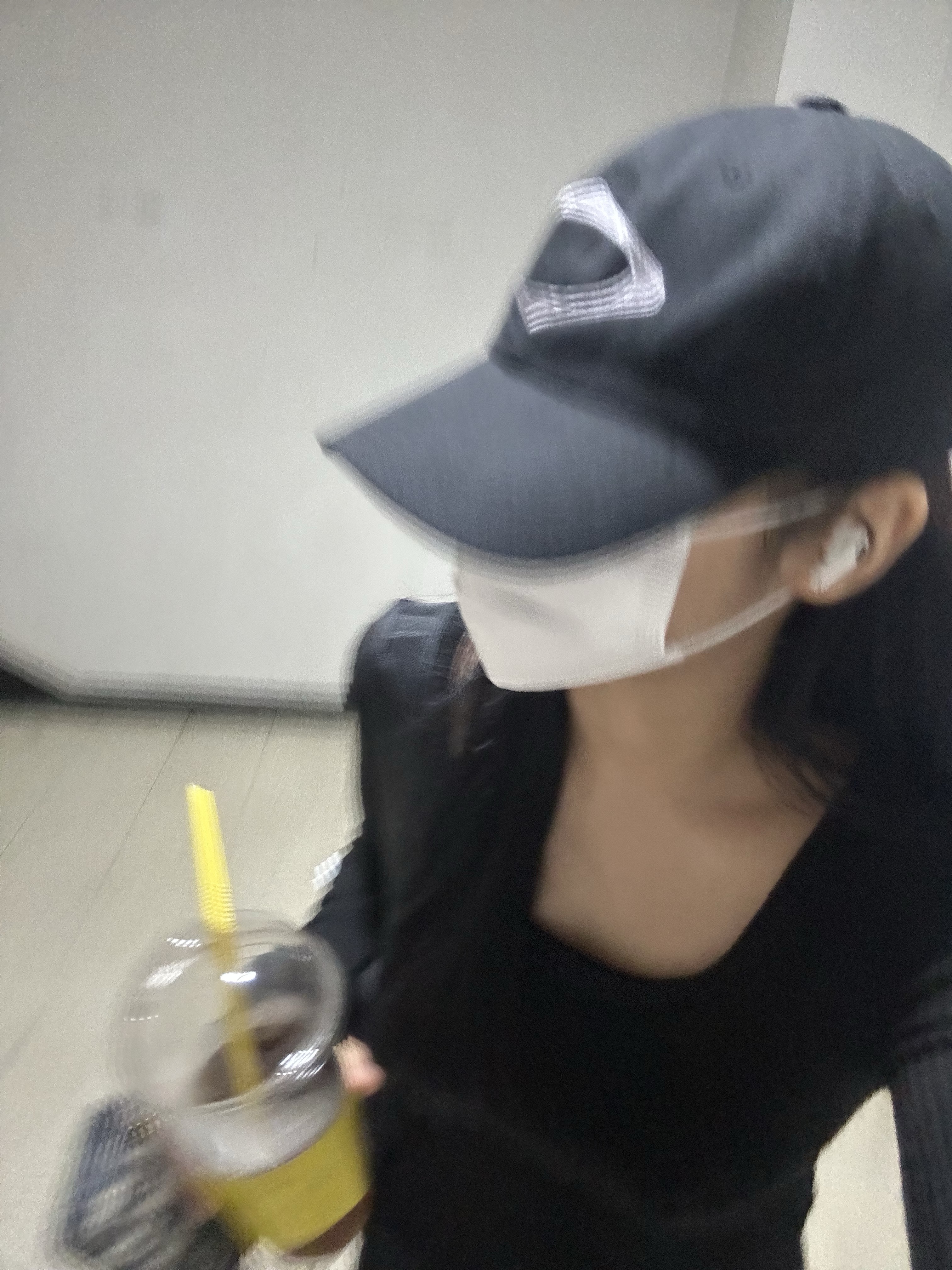 Mischief Rhombus Ball Cap Black 착용 스타일 - 1