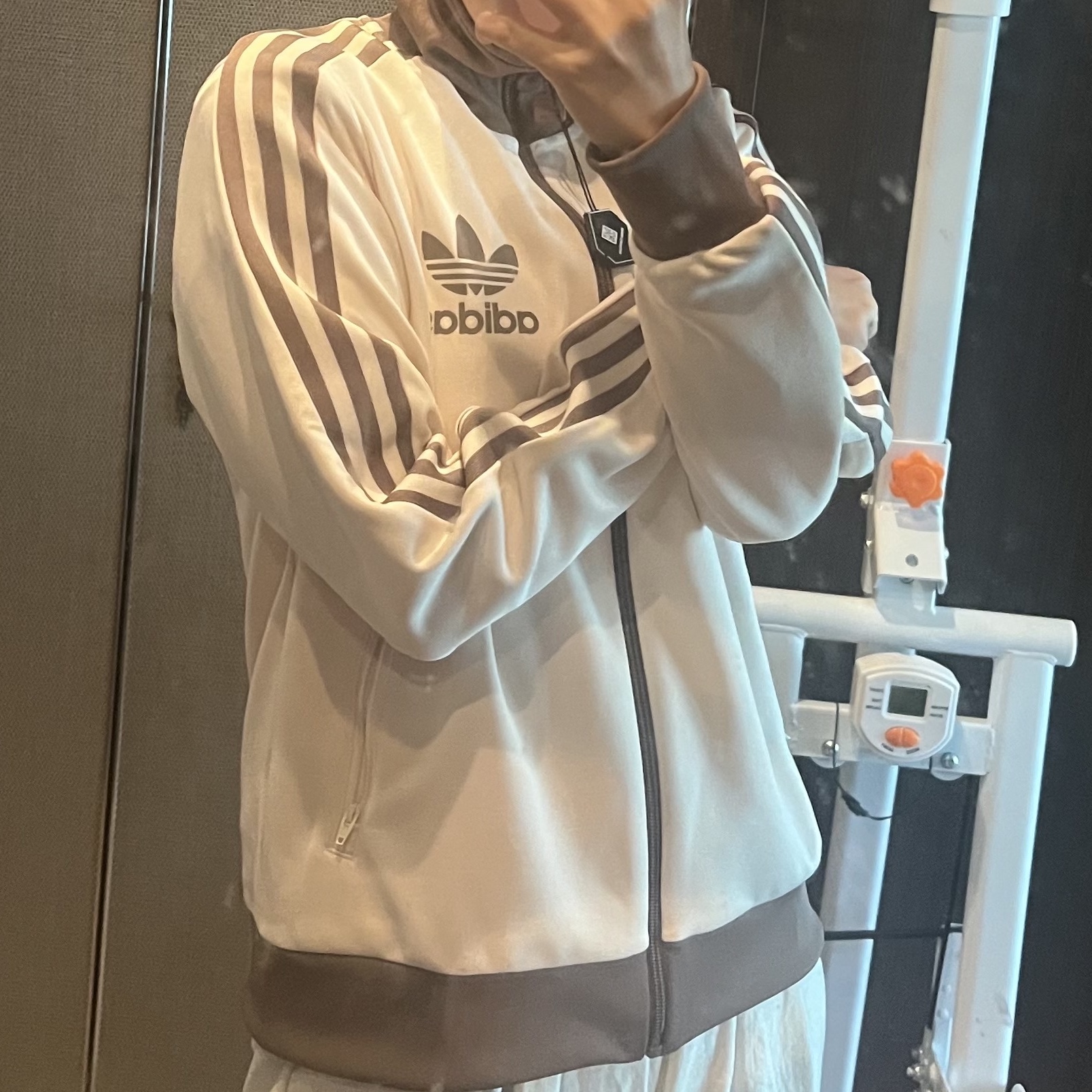 (W) Adidas Beckenbauer Track Top Wonder White Trace Brown - KR Sizing 착용 스타일 - 1