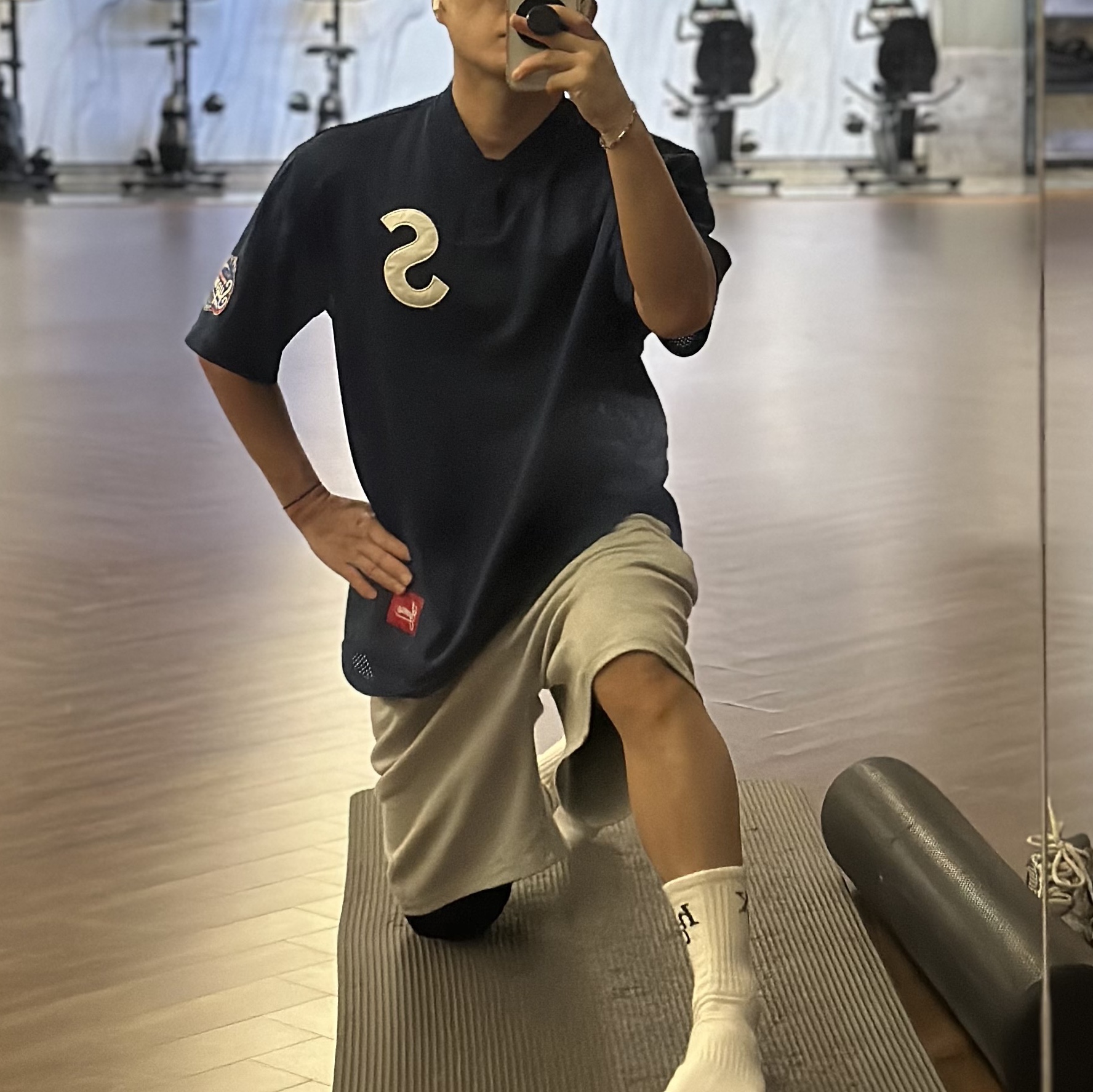 Supreme S Logo Baseball Henley Navy - 24FW 착용 스타일