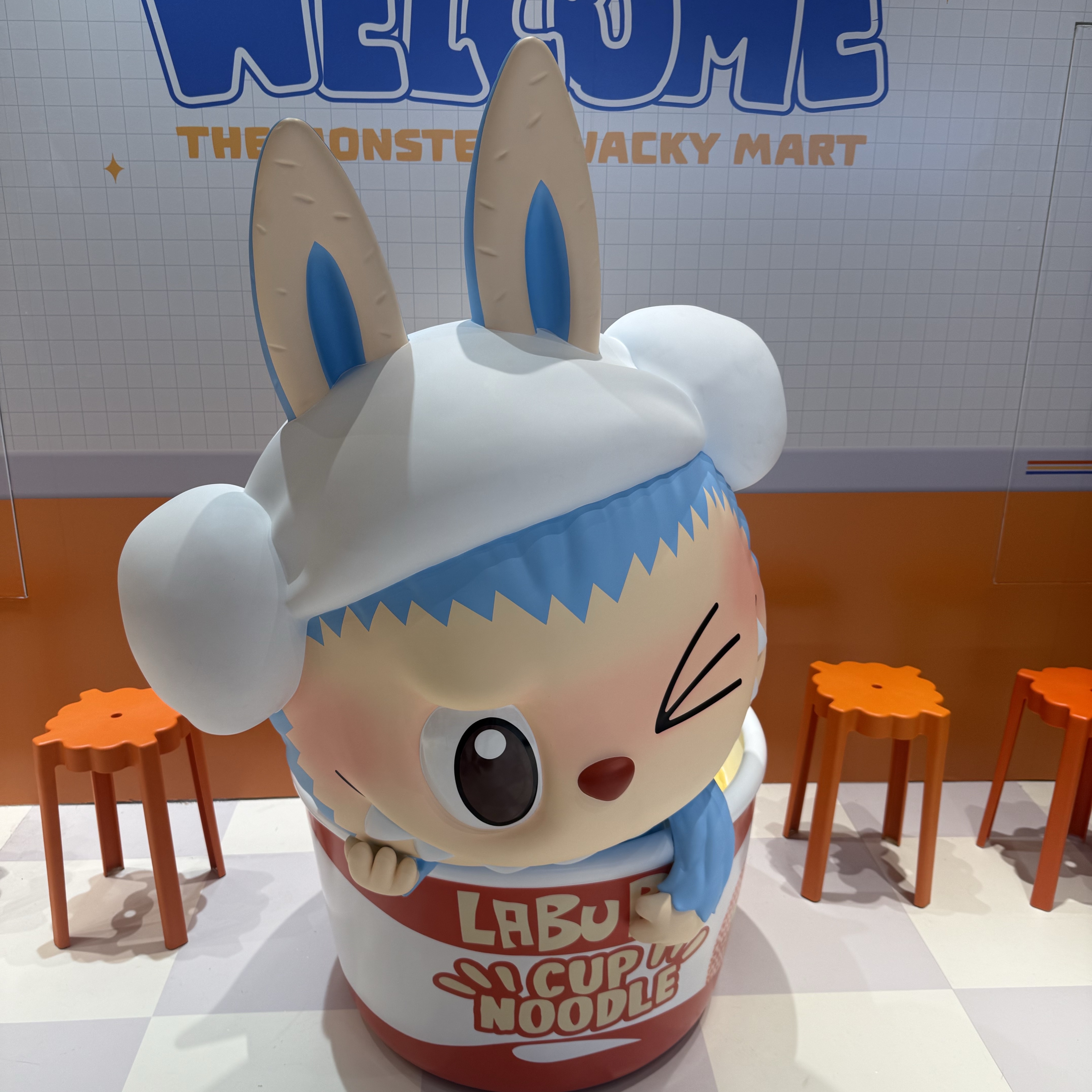 Pop Mart Labubu The Monsters Wacky Mart Series Figures Cup Noodles (Opened Case) 착용 스타일