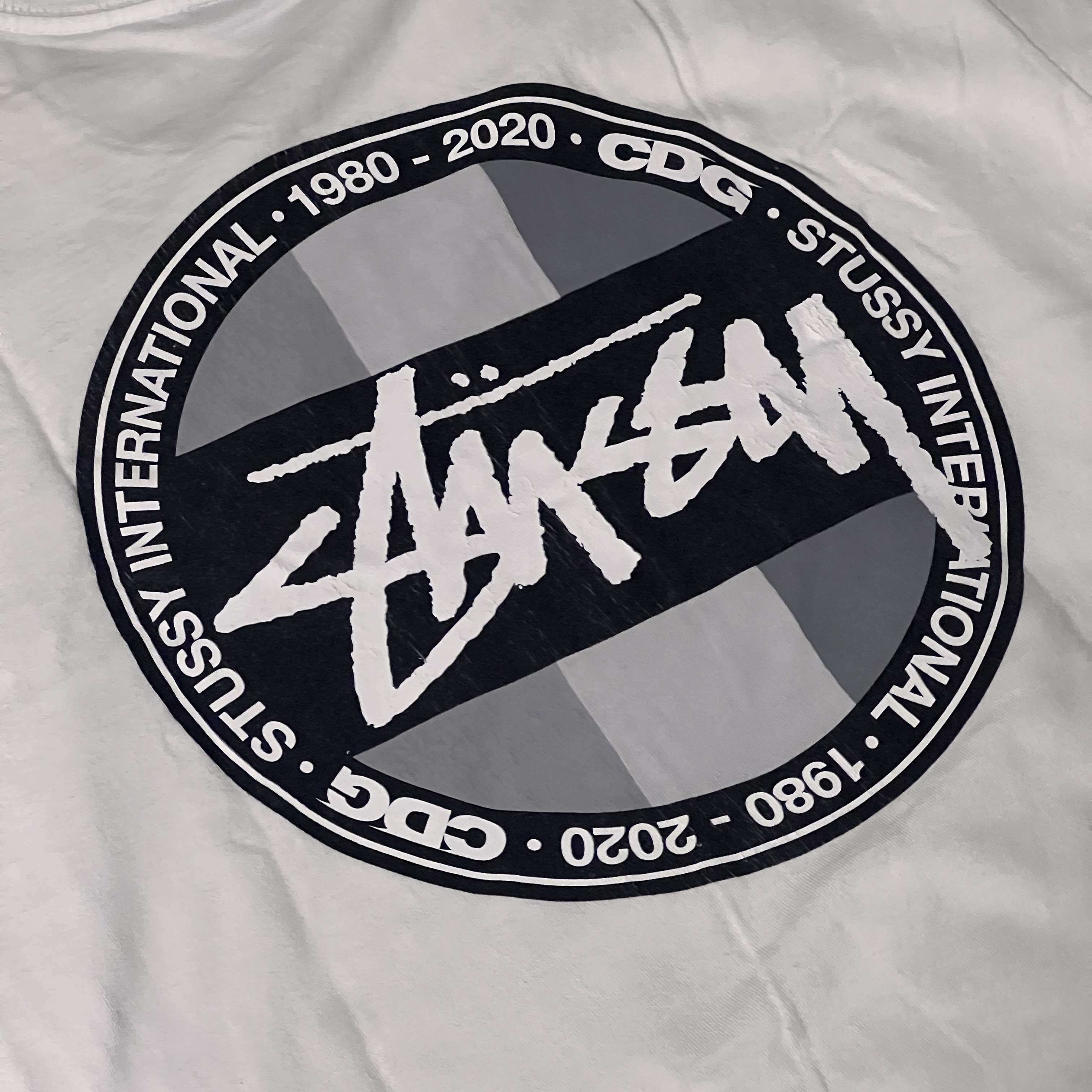 Stussy x CDG Dot LS T-Shirt White 착용 스타일 - 2