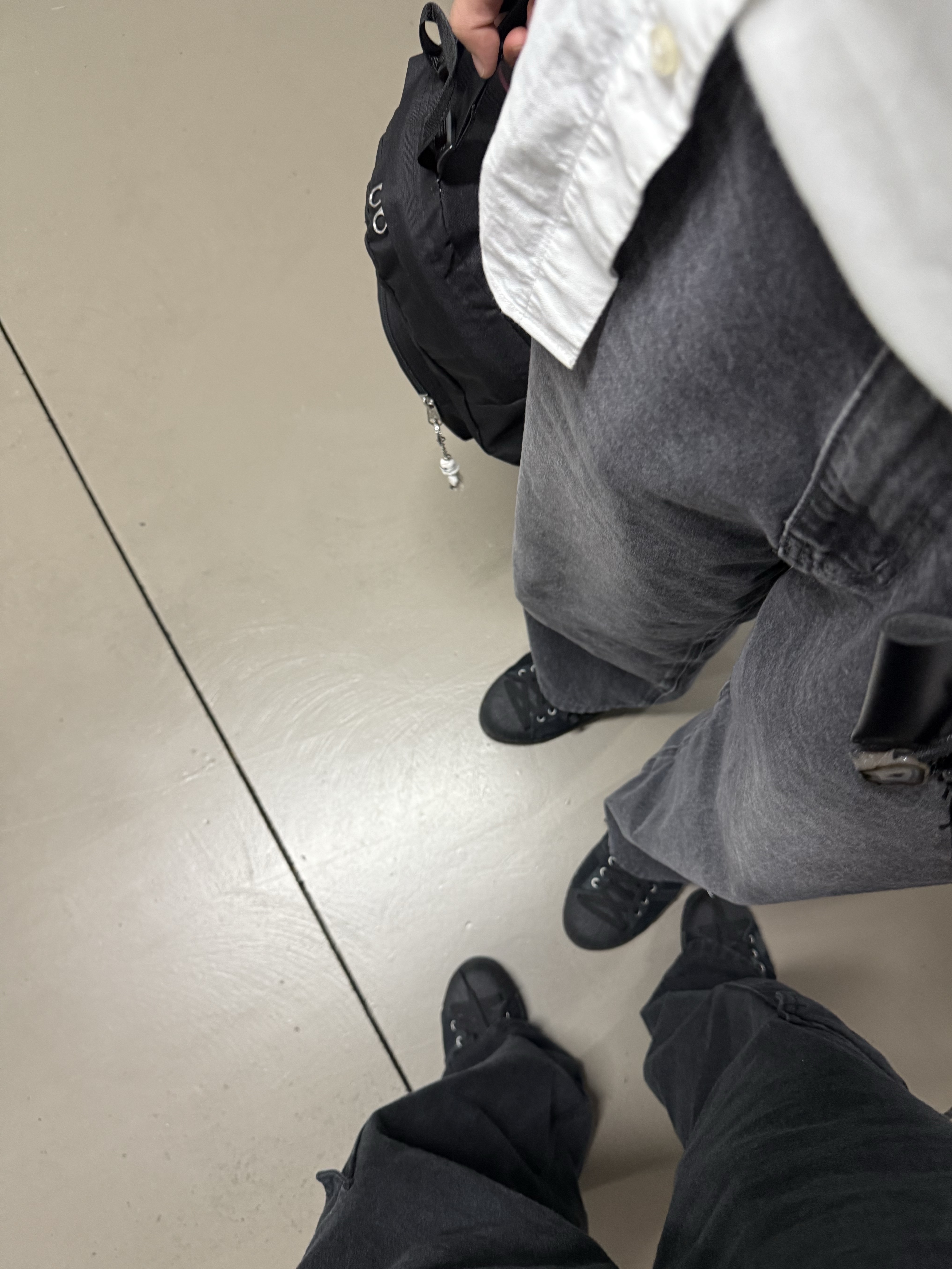 Adidas x Song for the Mute Superstar 82 Core Black 착용 스타일
