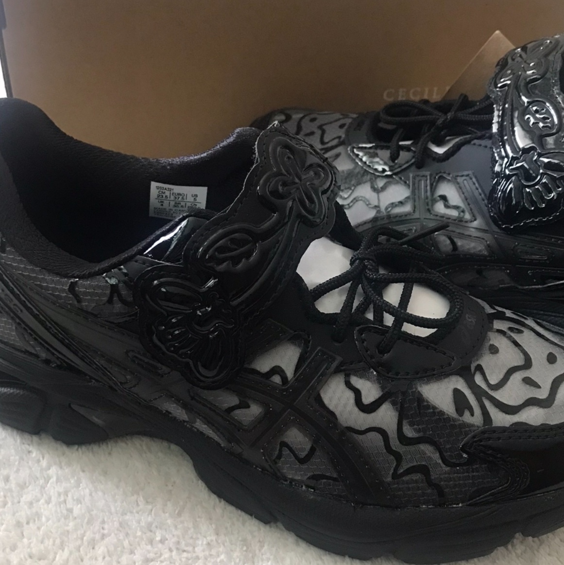 Asics x Cecilie Bahnsen GT-2160 Black 착용 스타일