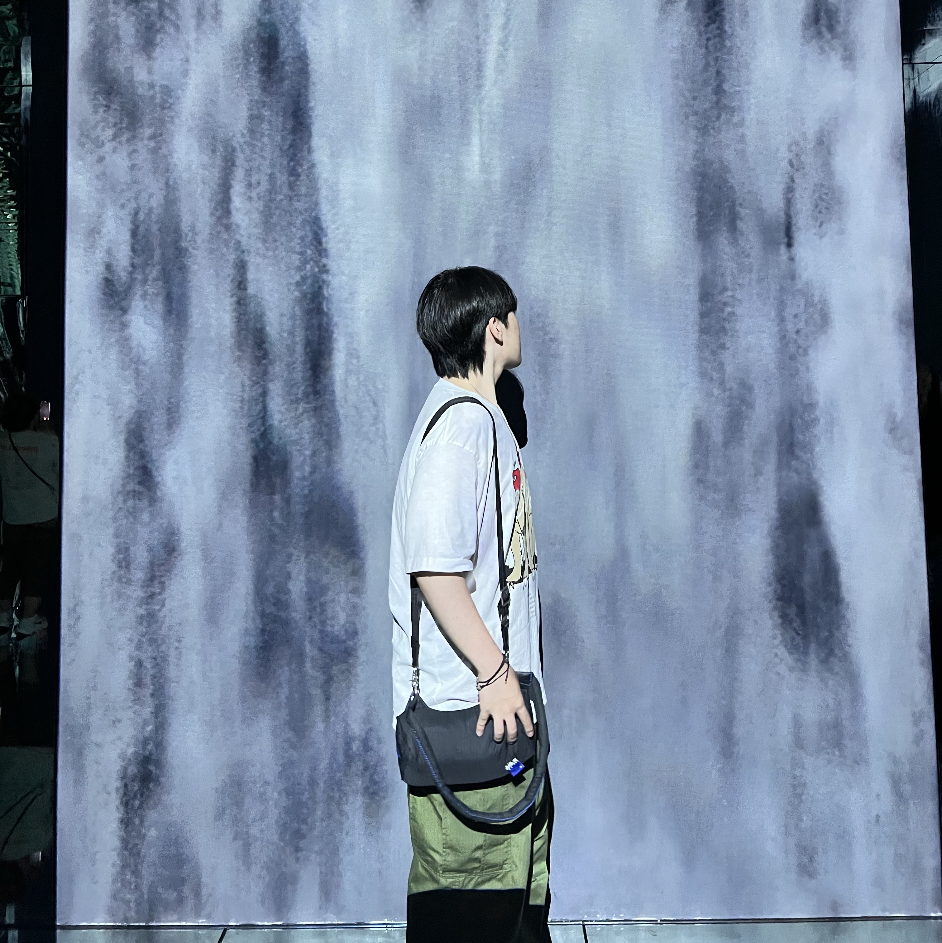 Ader Error x Zara Shoulder Bag Black, Zara x Ader Error Oversize Collar Bomber Jacket Black 착용 스타일 - 1