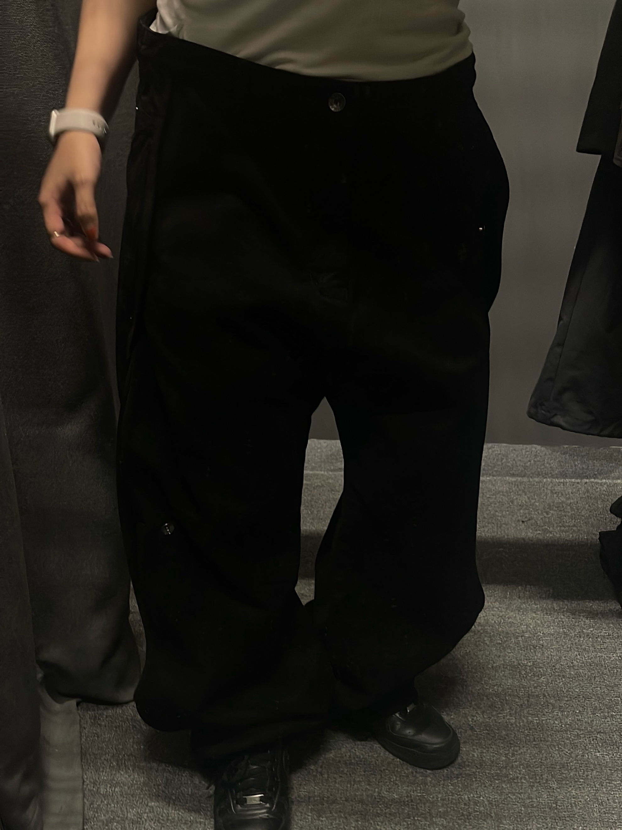 Sansan Gear Cotton Wave Pants Black 착용 스타일