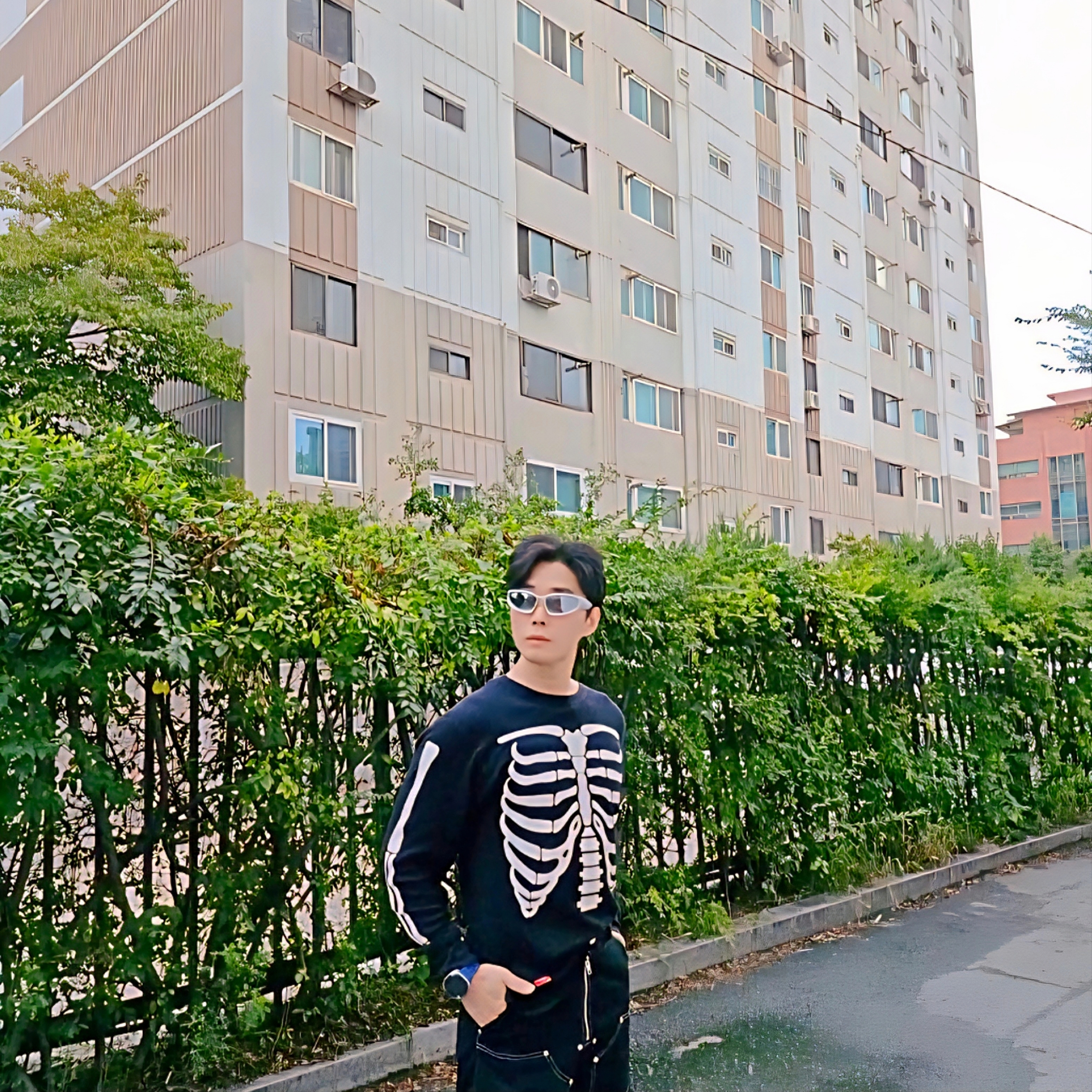 Stussy Beach Shell Coated Ripstop Red, Supreme Hanes Bones Thermal Crew Black (1 Pack) 착용 스타일 - 3