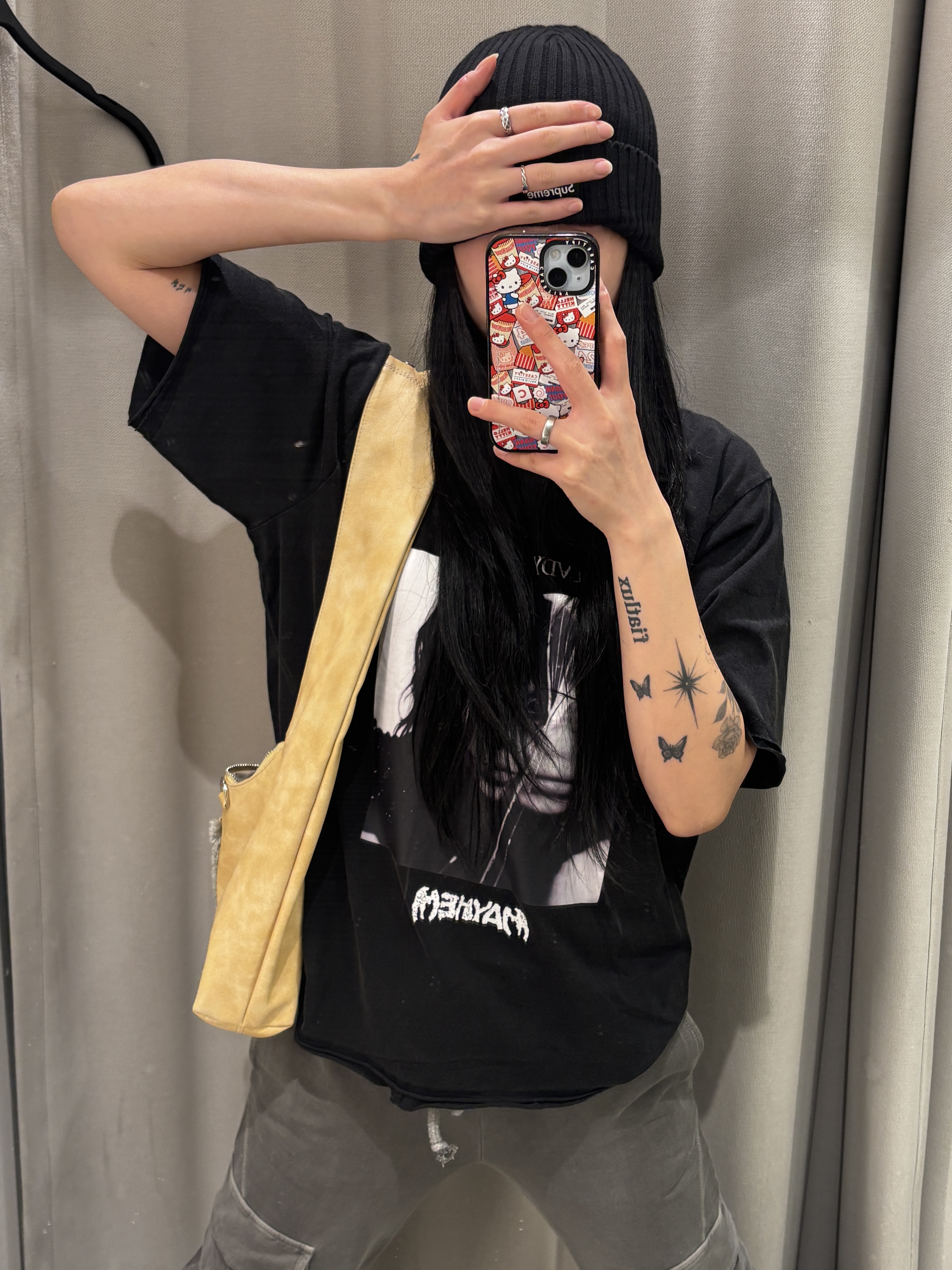 Supreme Overdyed Beanie Black, Uniqlo Pufftech Parka Off White - JP 착용 스타일 - 2