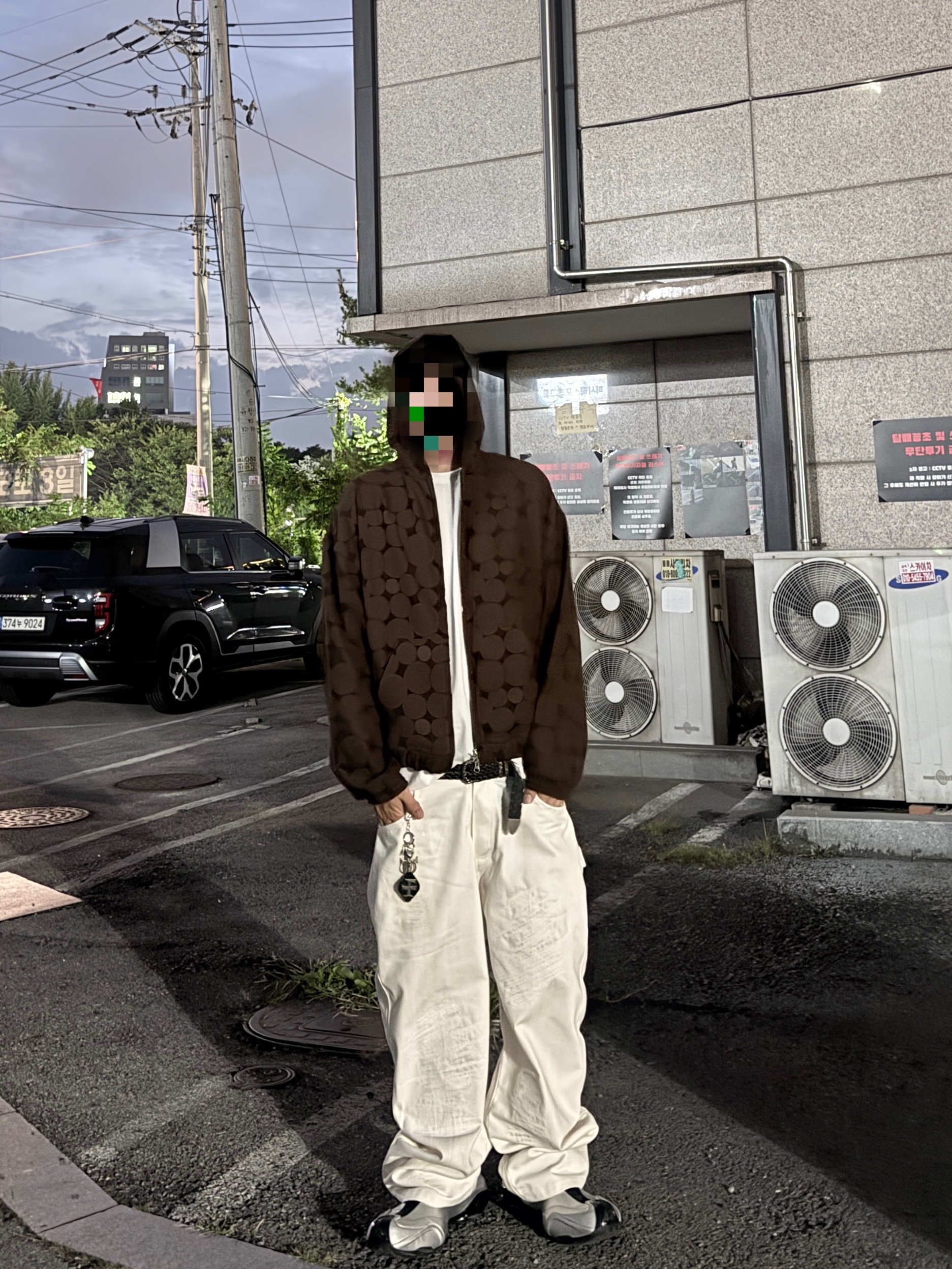 Nonnod Zen Zip Hoodie Brown Jacquard 착용 스타일 - 3