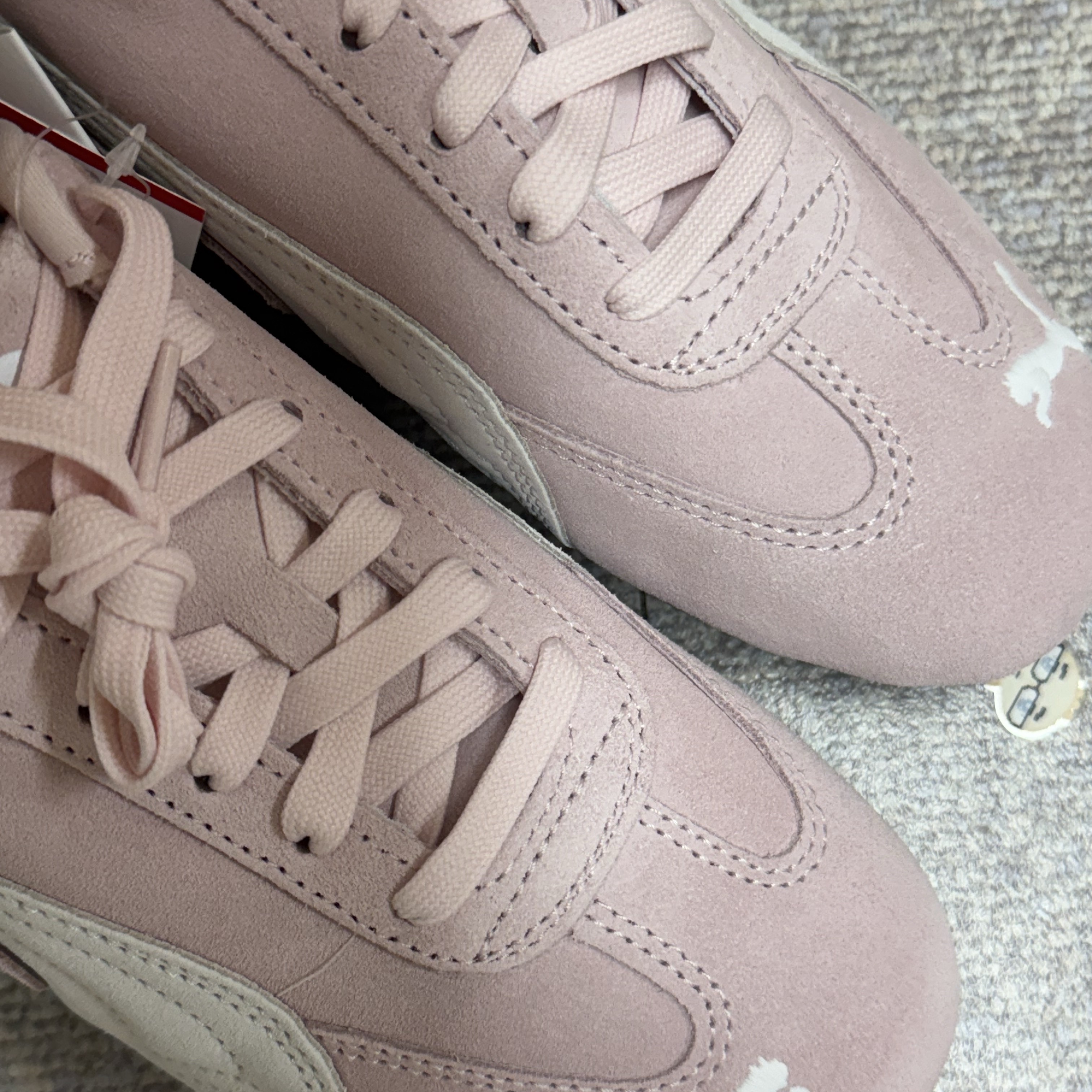 Puma Speedcat OG Pink White 착용 스타일 - 2