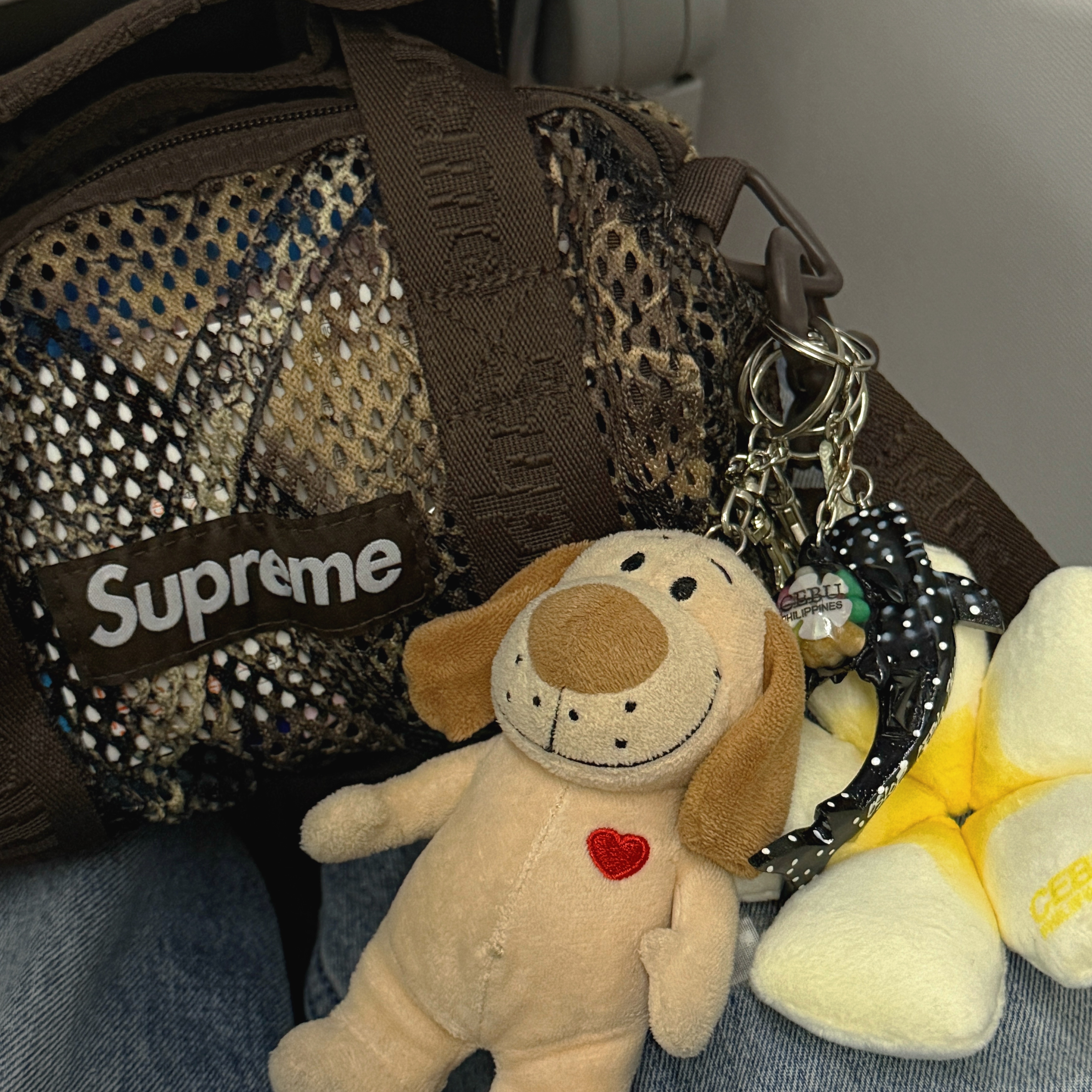 Supreme Mesh Mini Duffle Bag Truetimber Kanati Camo - 25SS 착용 스타일 - 1